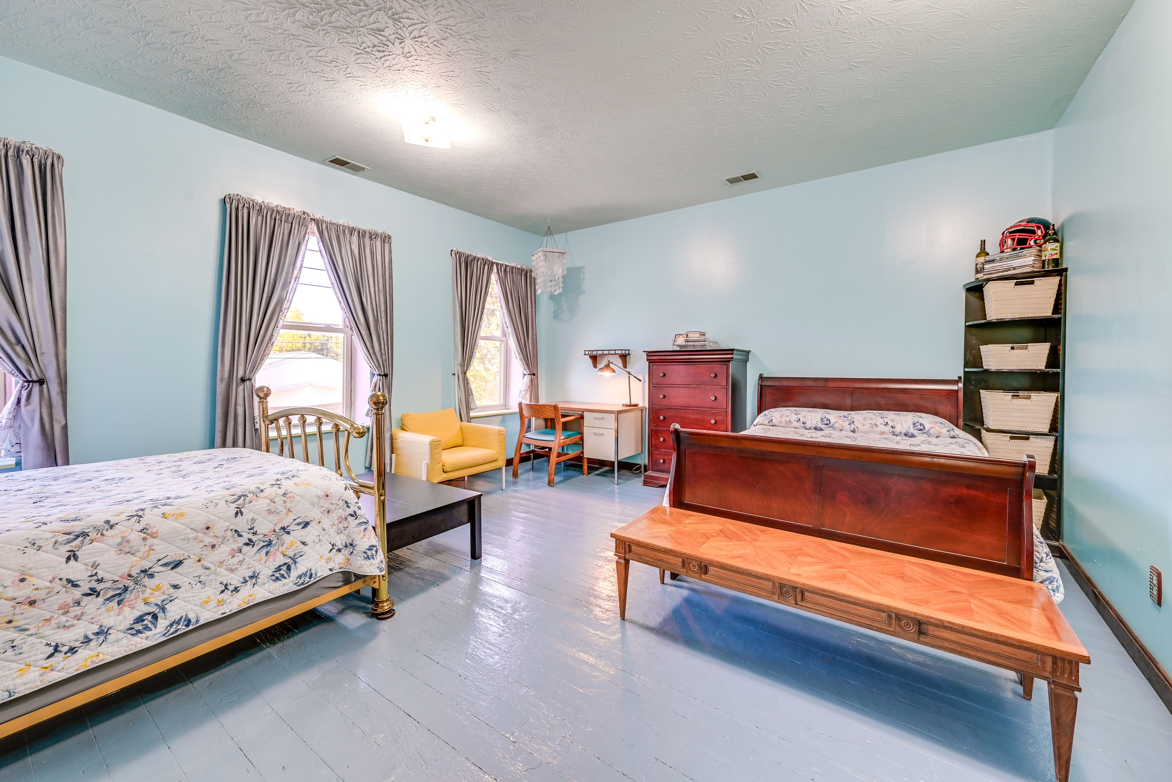 Bedroom 1 | 2 Full Beds