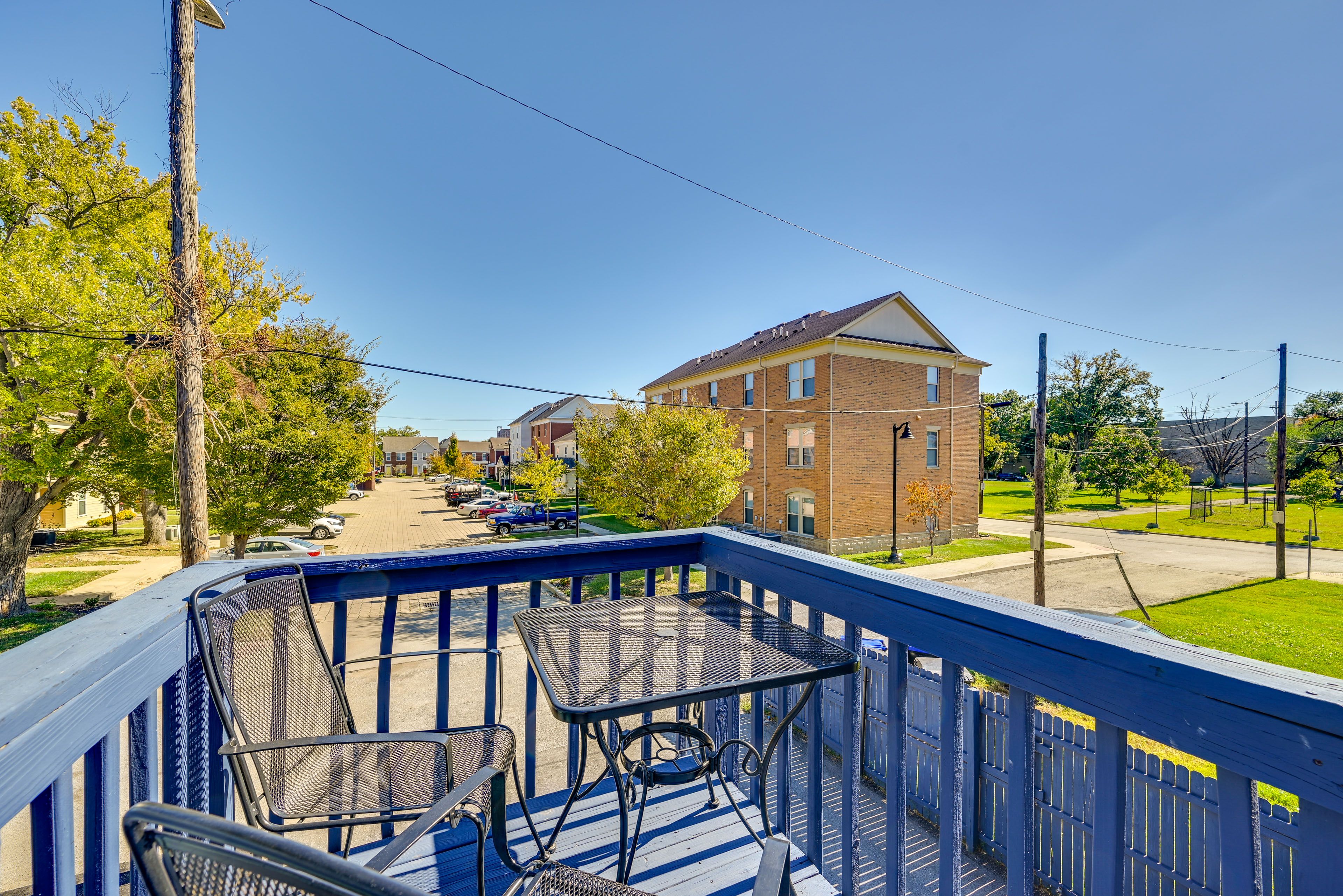 Louisville Vacation Rental | 3BR | 2BA | 1,500 Sq Ft | Stairs to Access