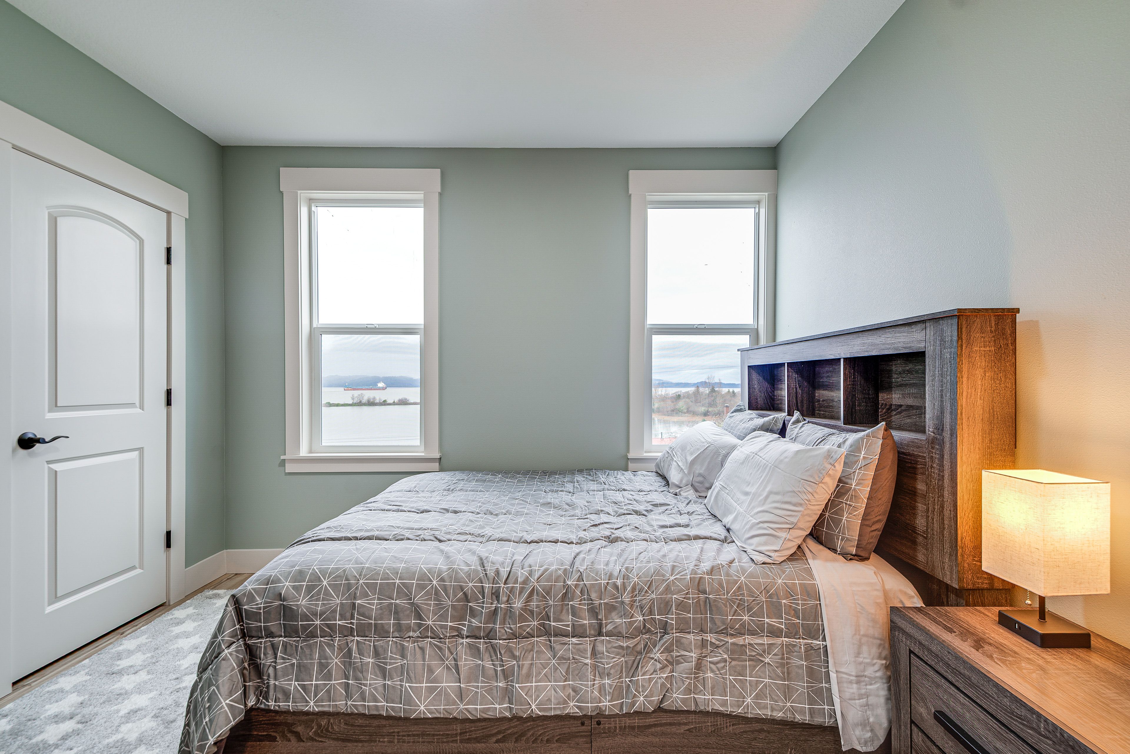 Bedroom 1 | Queen Bed | 2nd Floor