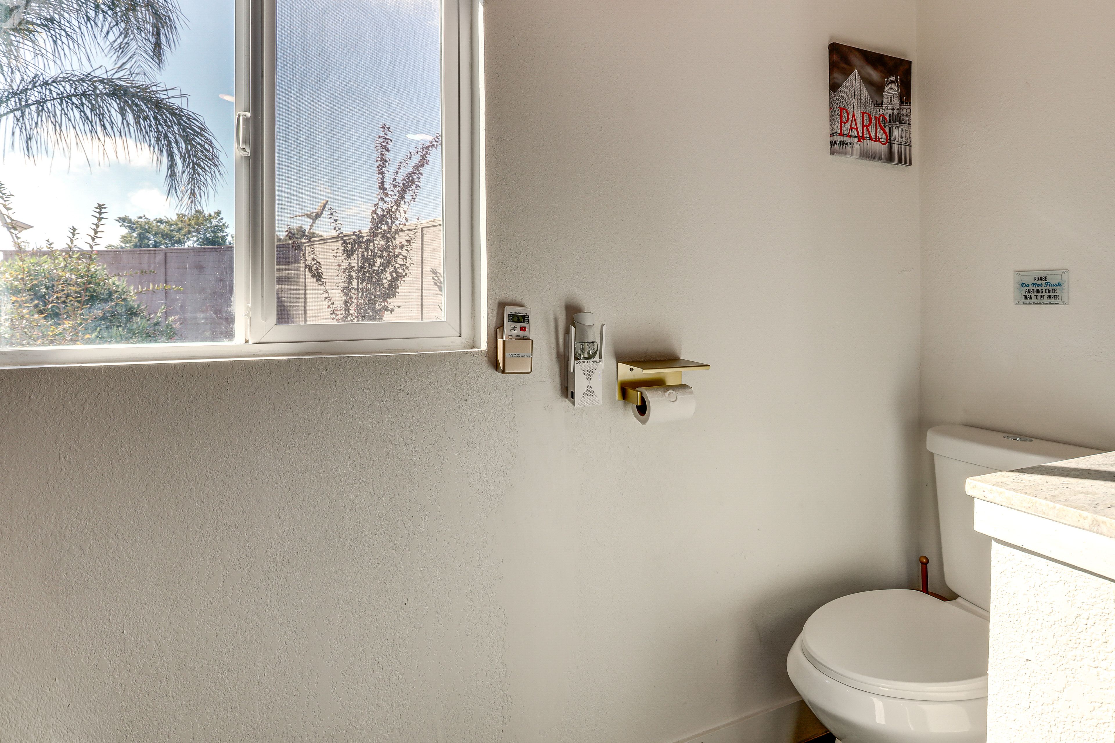 Bathroom | Towels Provided