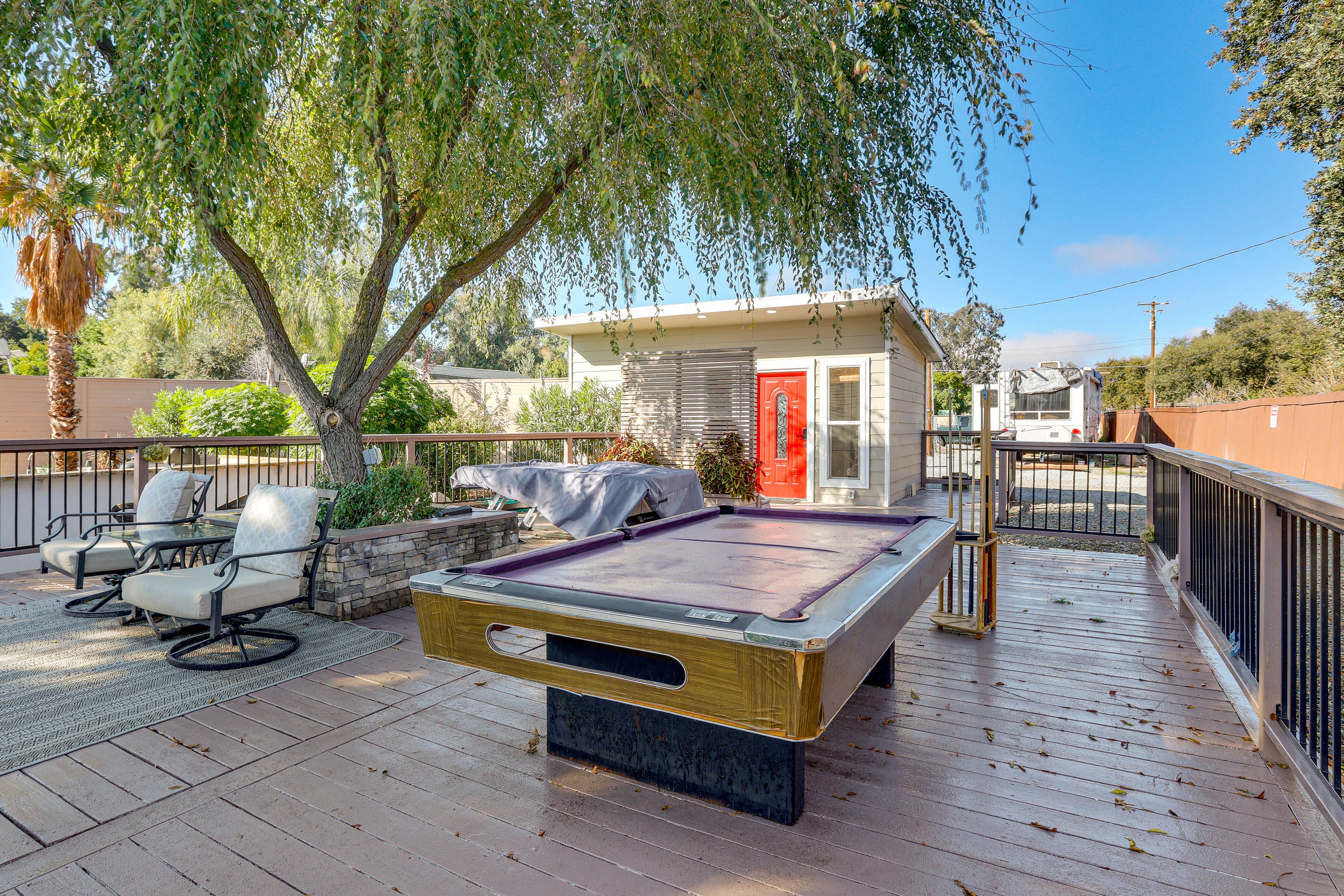 Private Deck | Pool Table