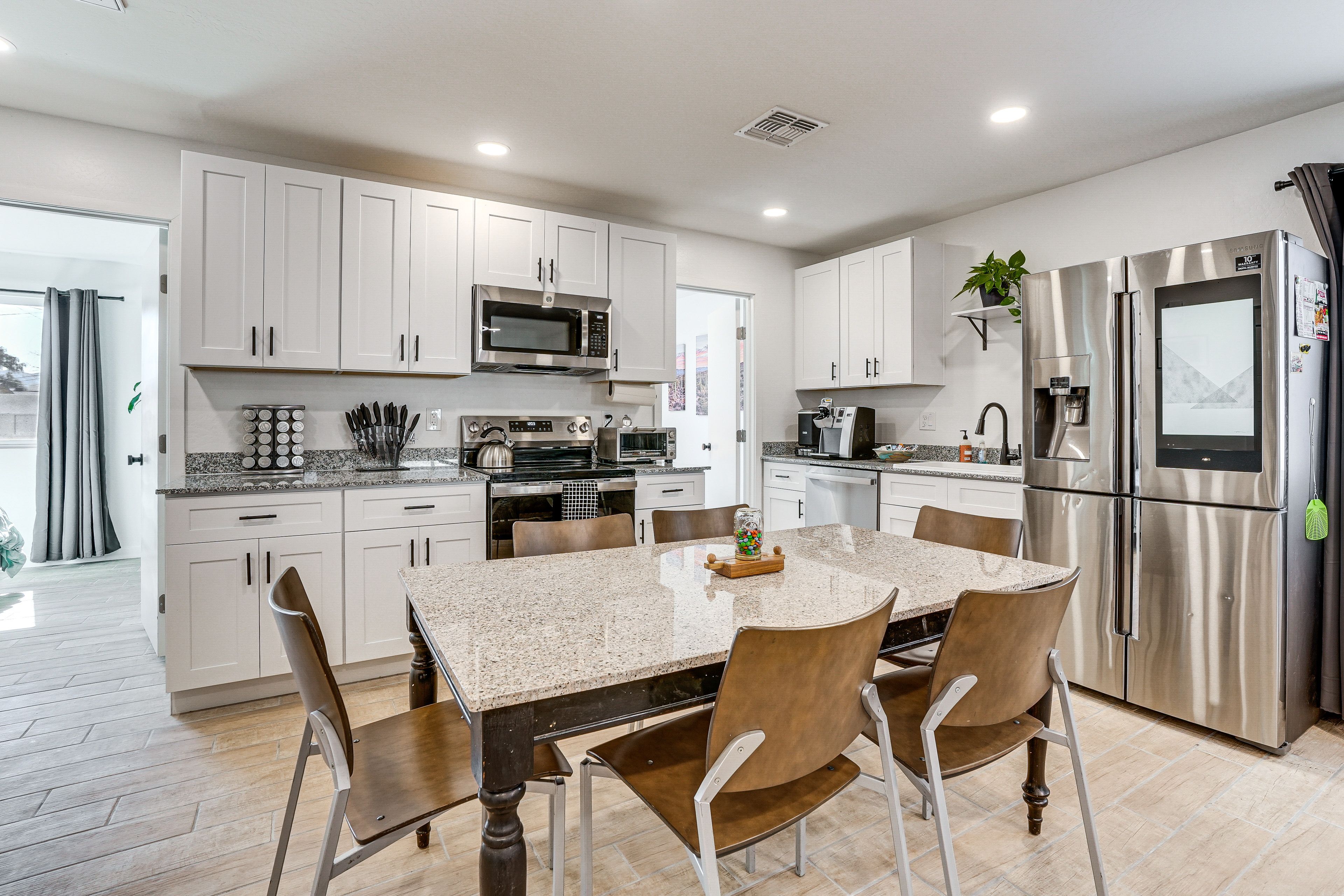Kitchen | Dining Area | Coffee Maker