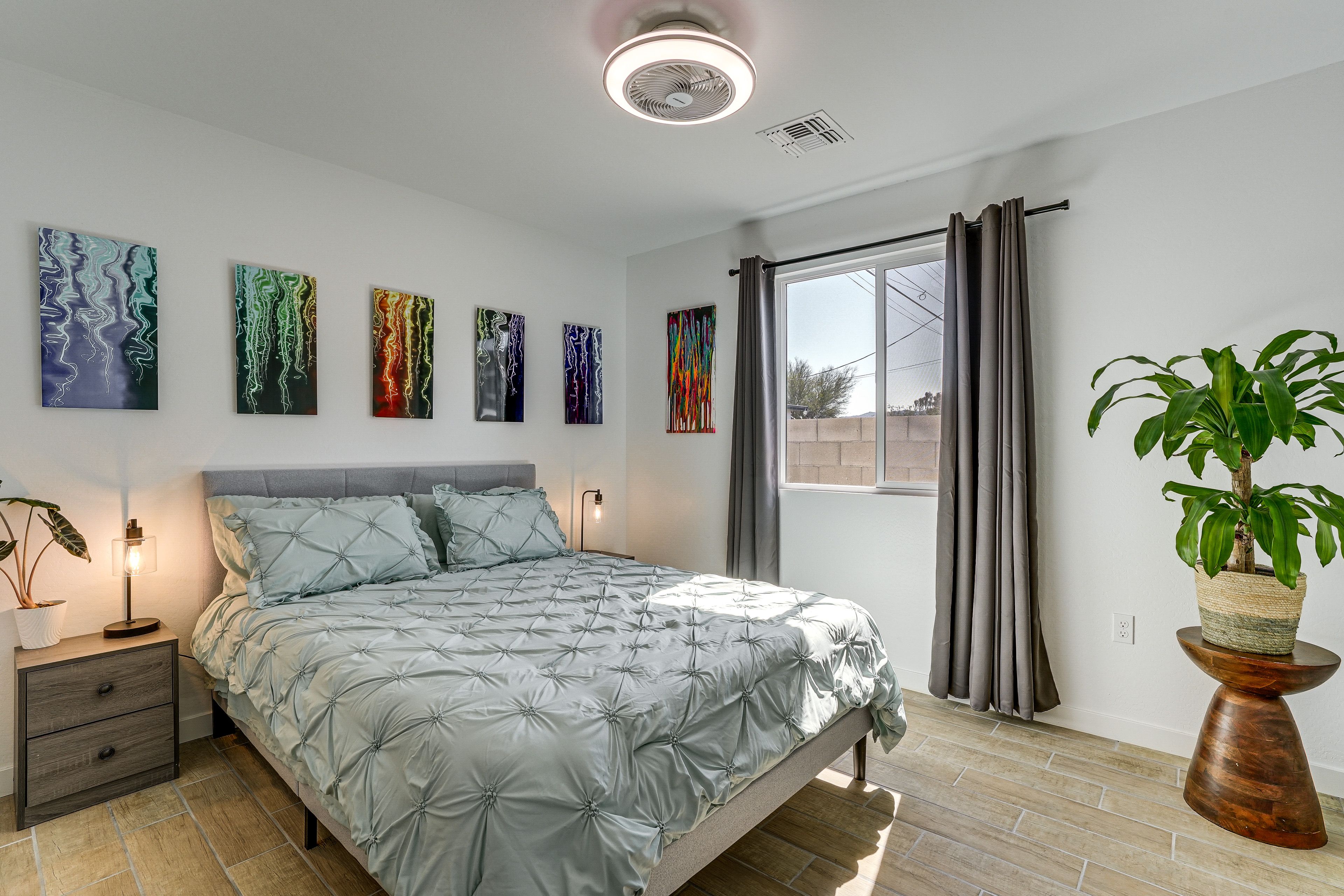 Bedroom 2 | Queen Bed