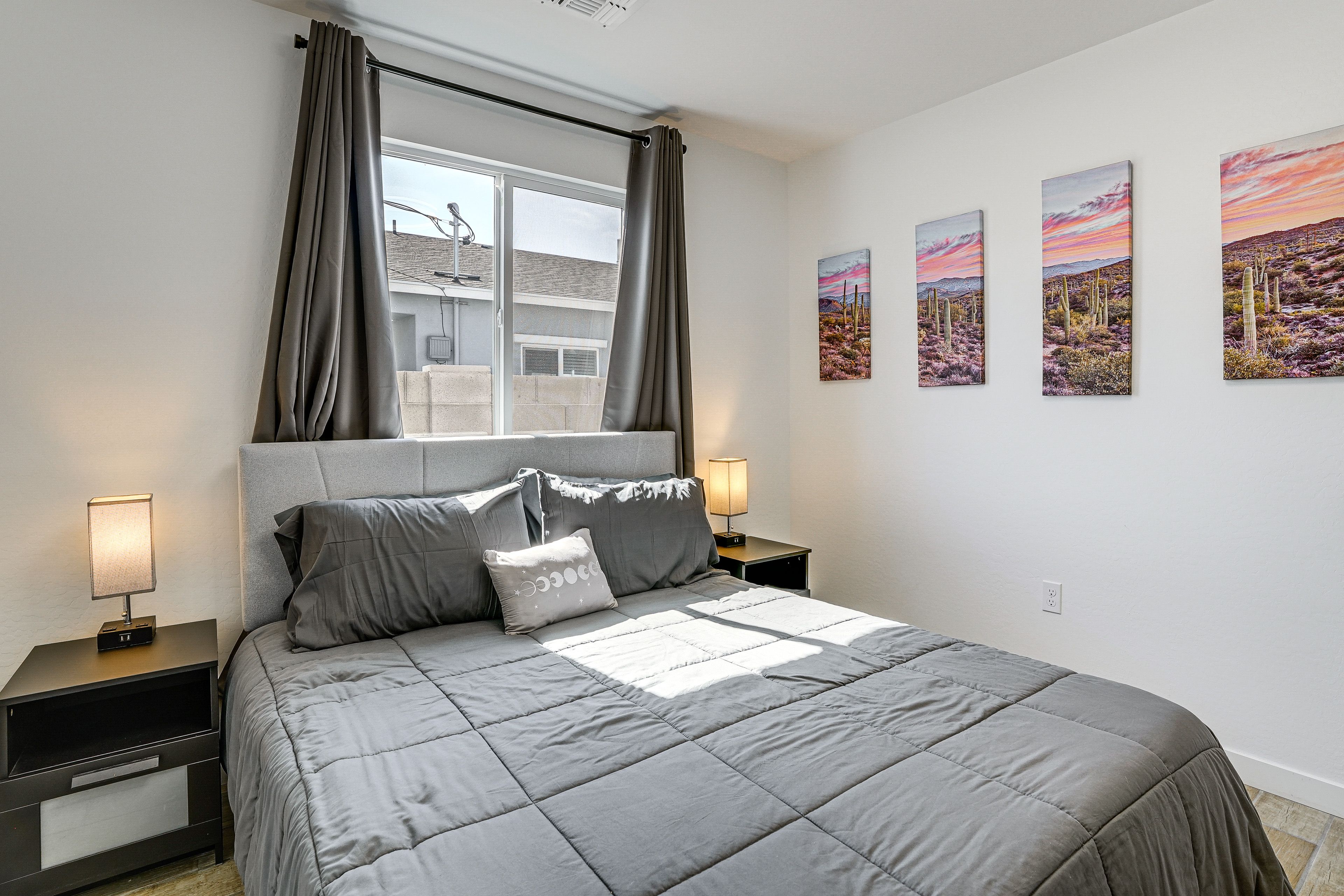 Bedroom 3 | Queen Bed