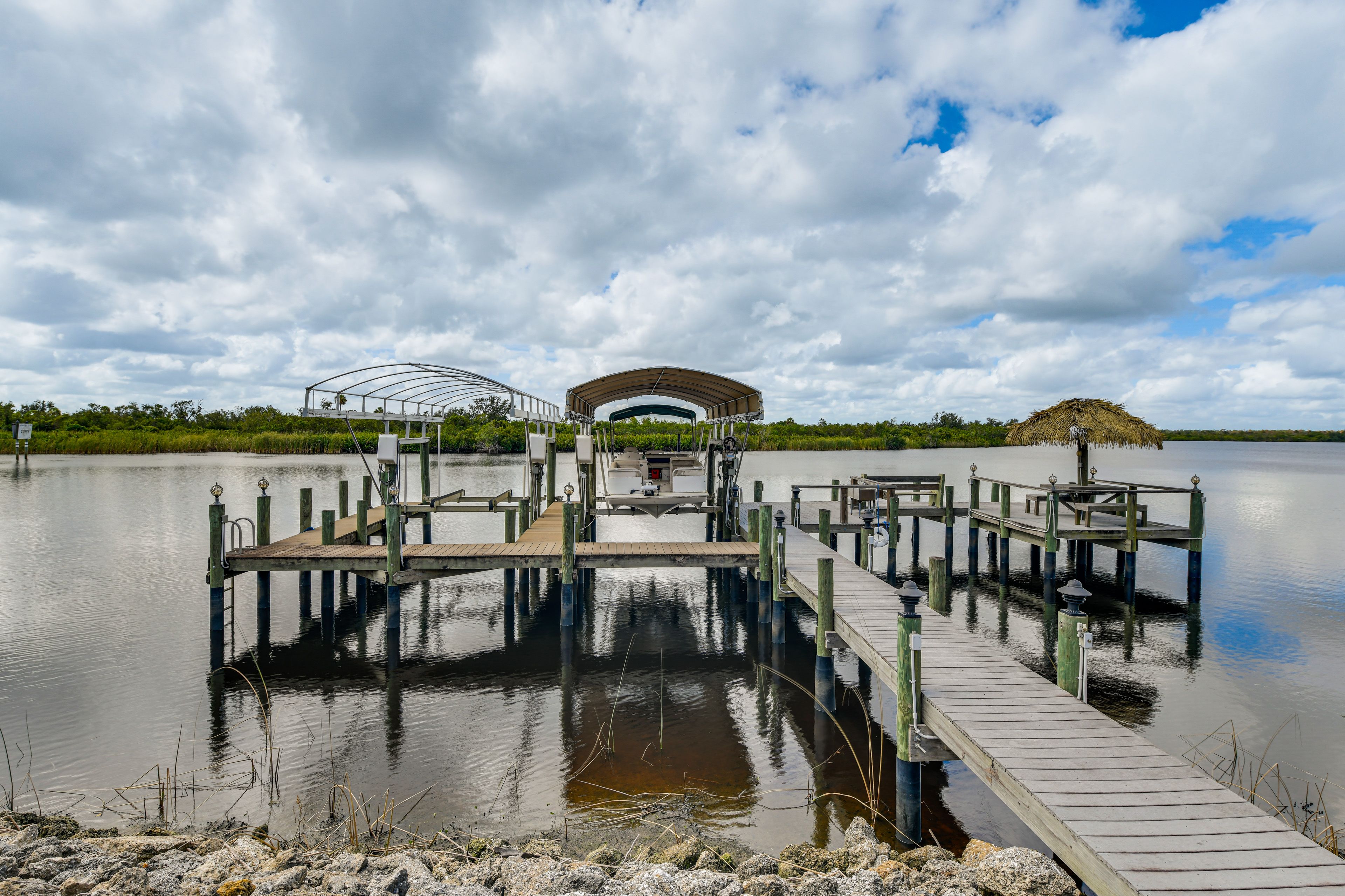 Peace River Access On-Site | Private Boat Dock w/ Lift