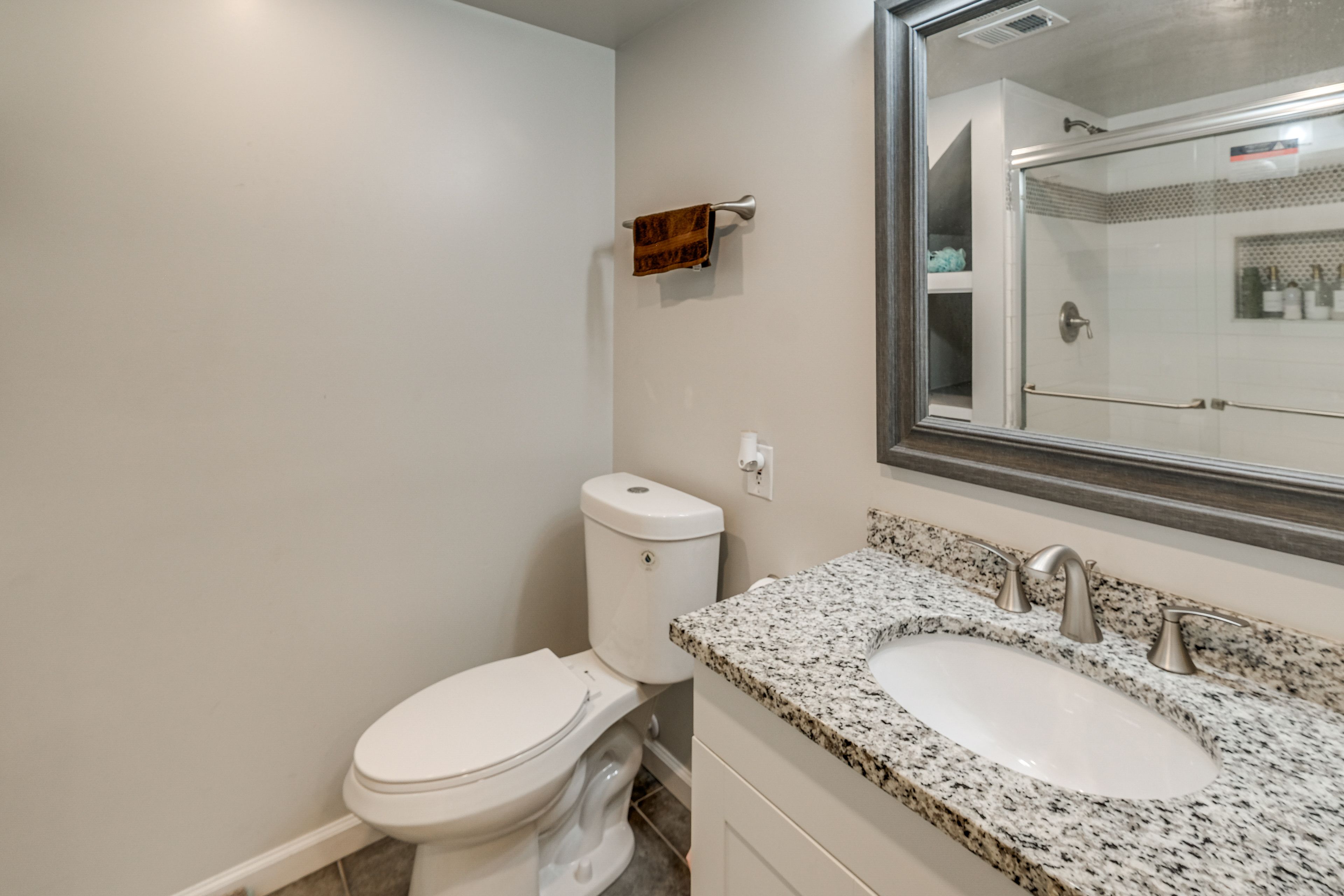 Full Bathroom | Basement