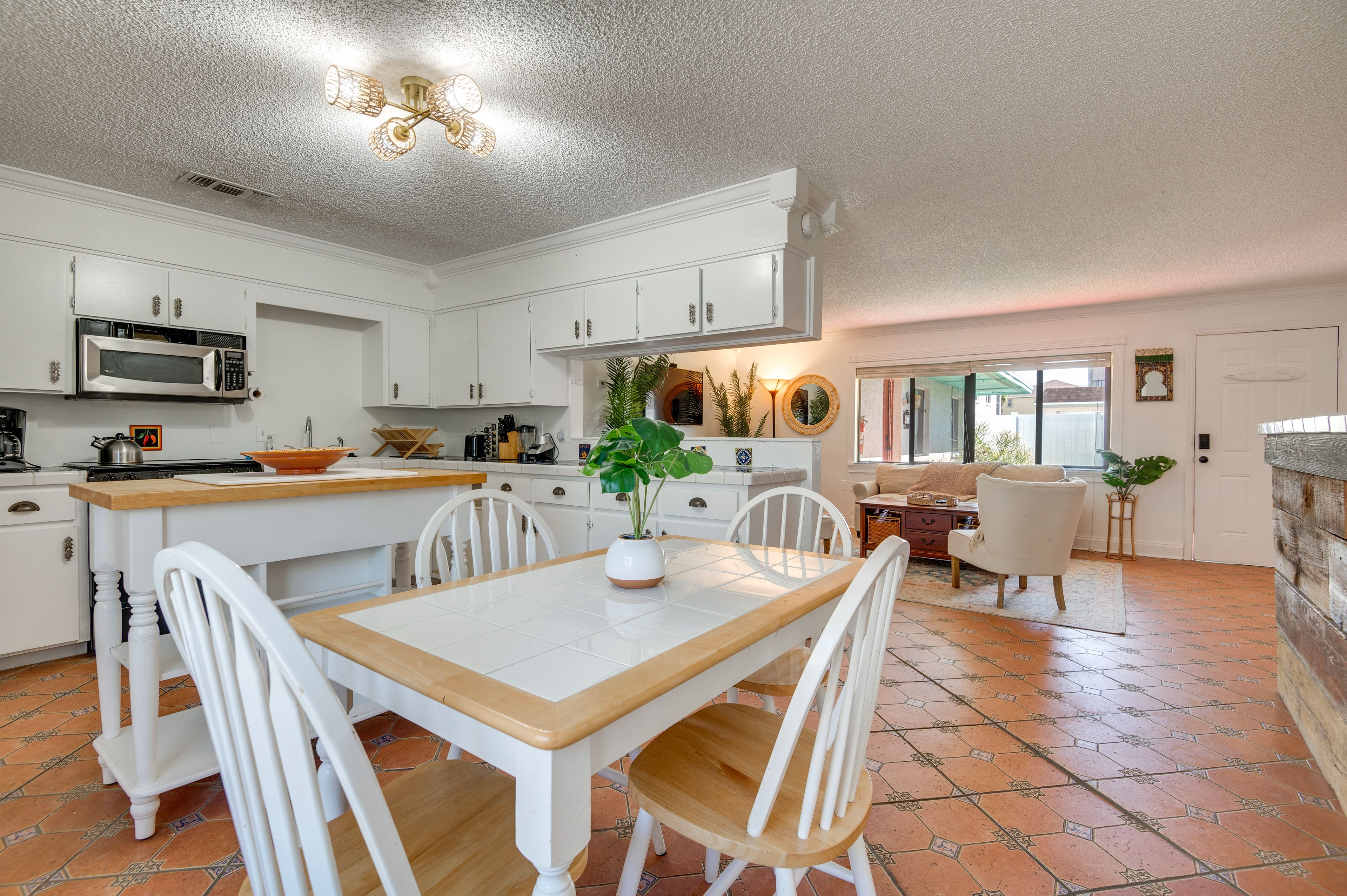 Kitchen | Dining Area | Cooking Basics