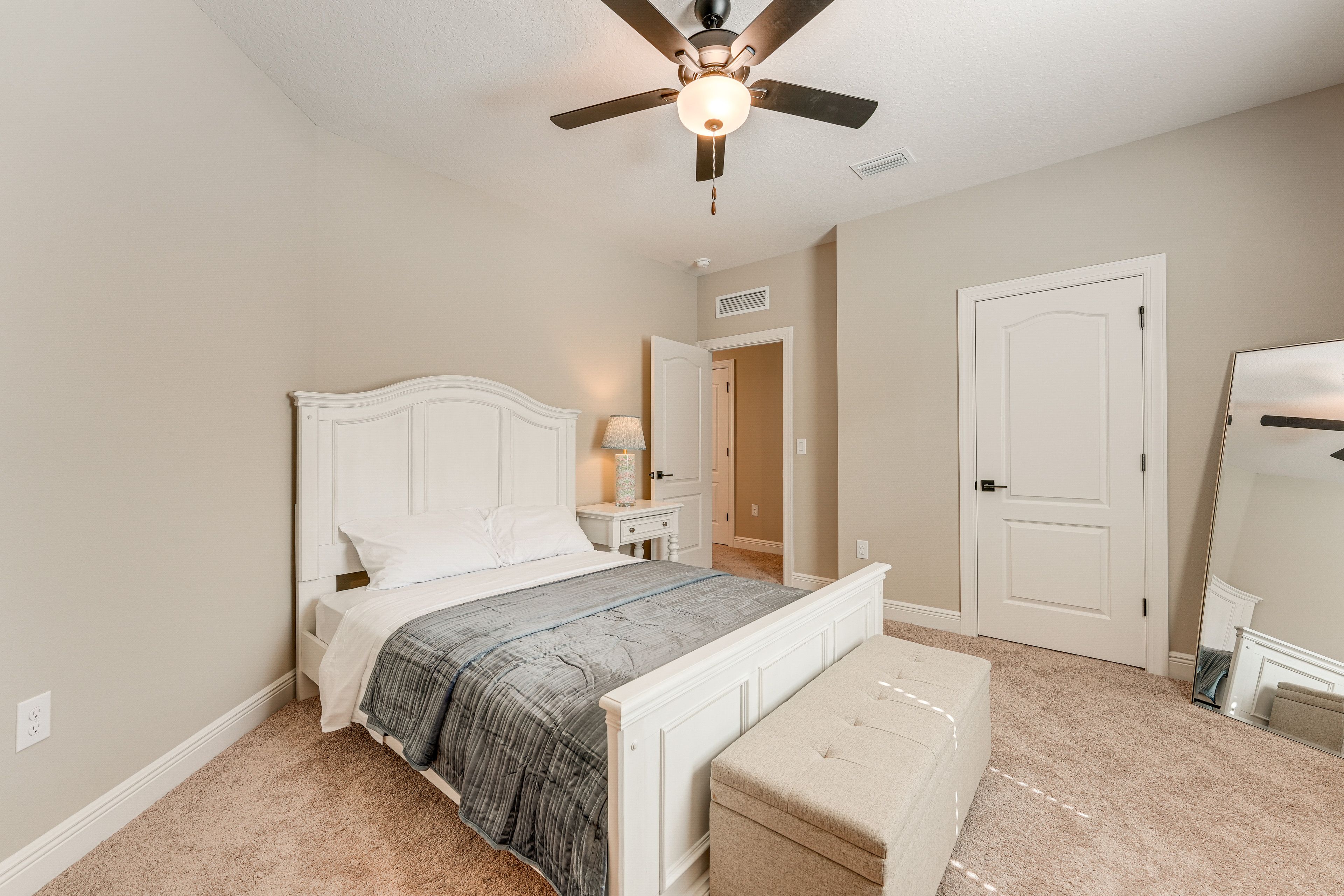 Bedroom 2 | Queen Bed | 2nd Floor