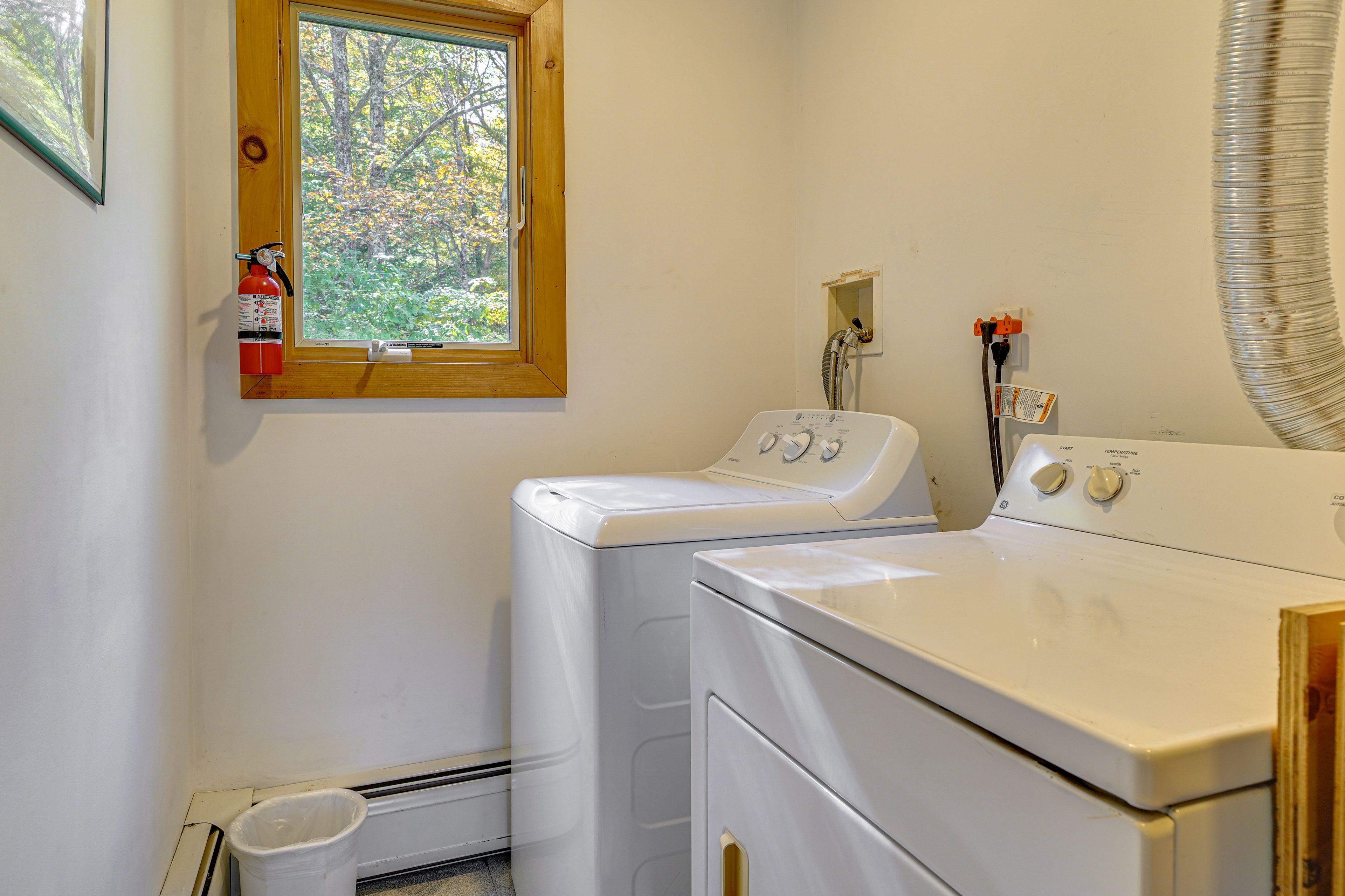 Laundry Room | 2nd Floor