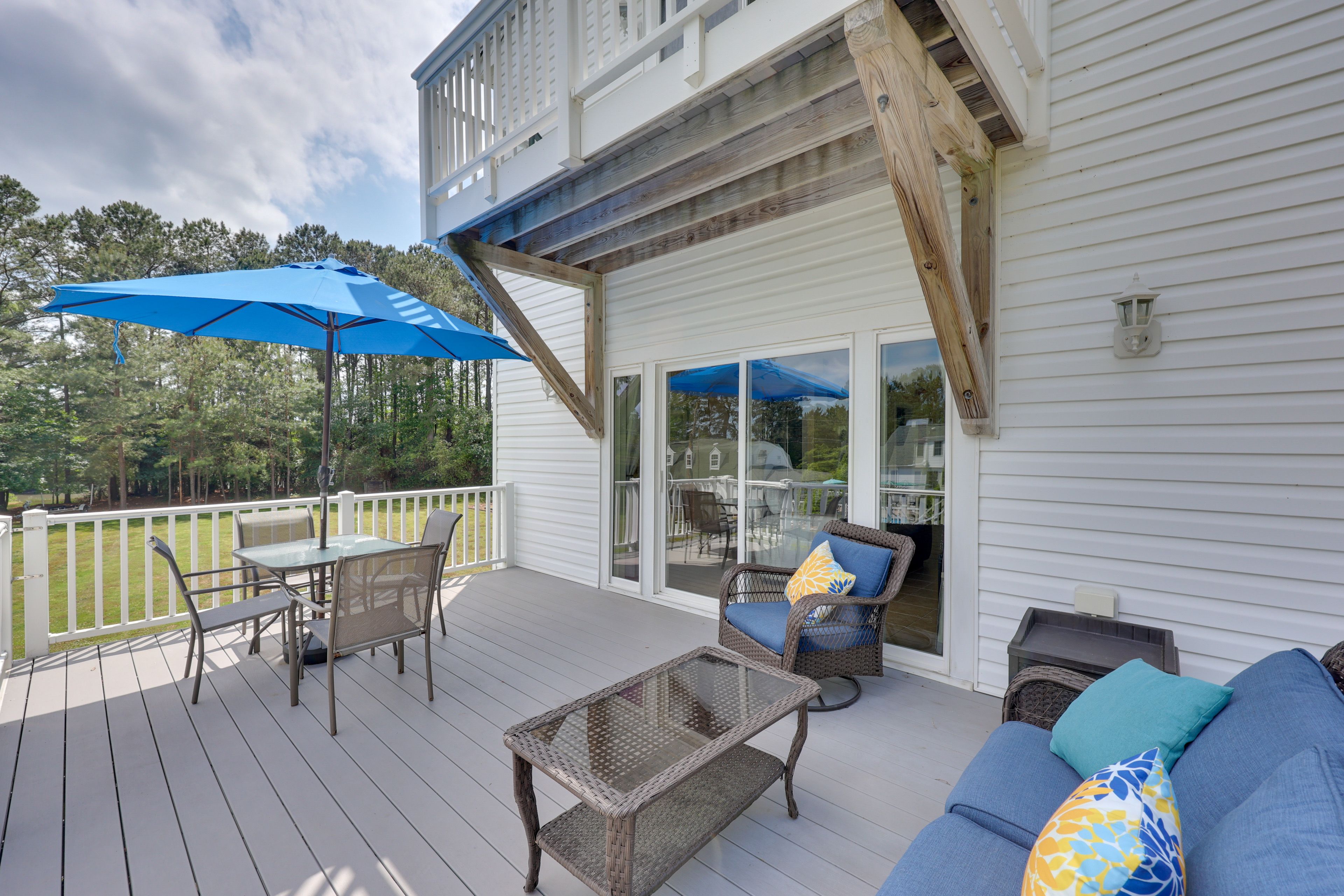 Private Deck