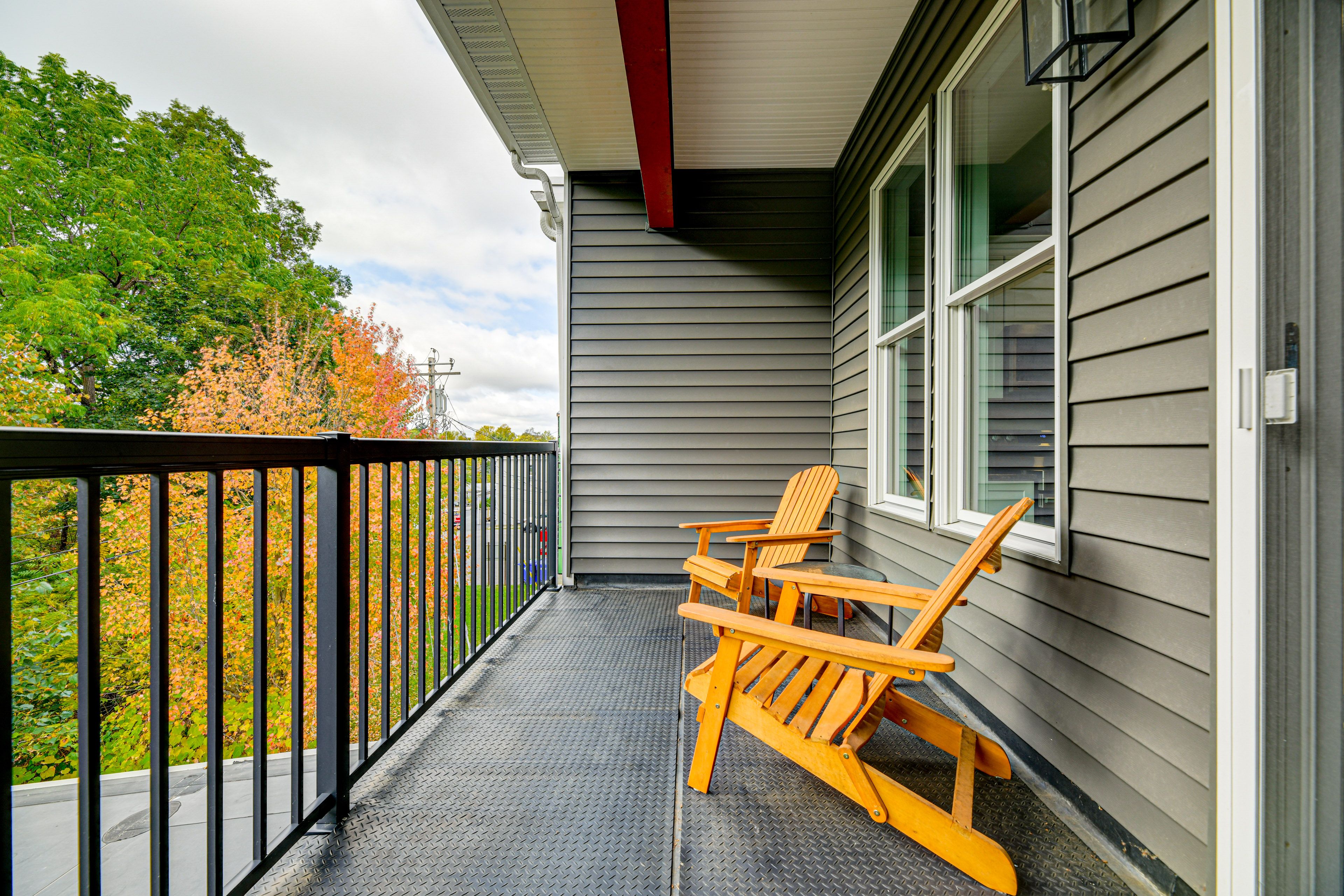 Private Balcony | Access via Living Room