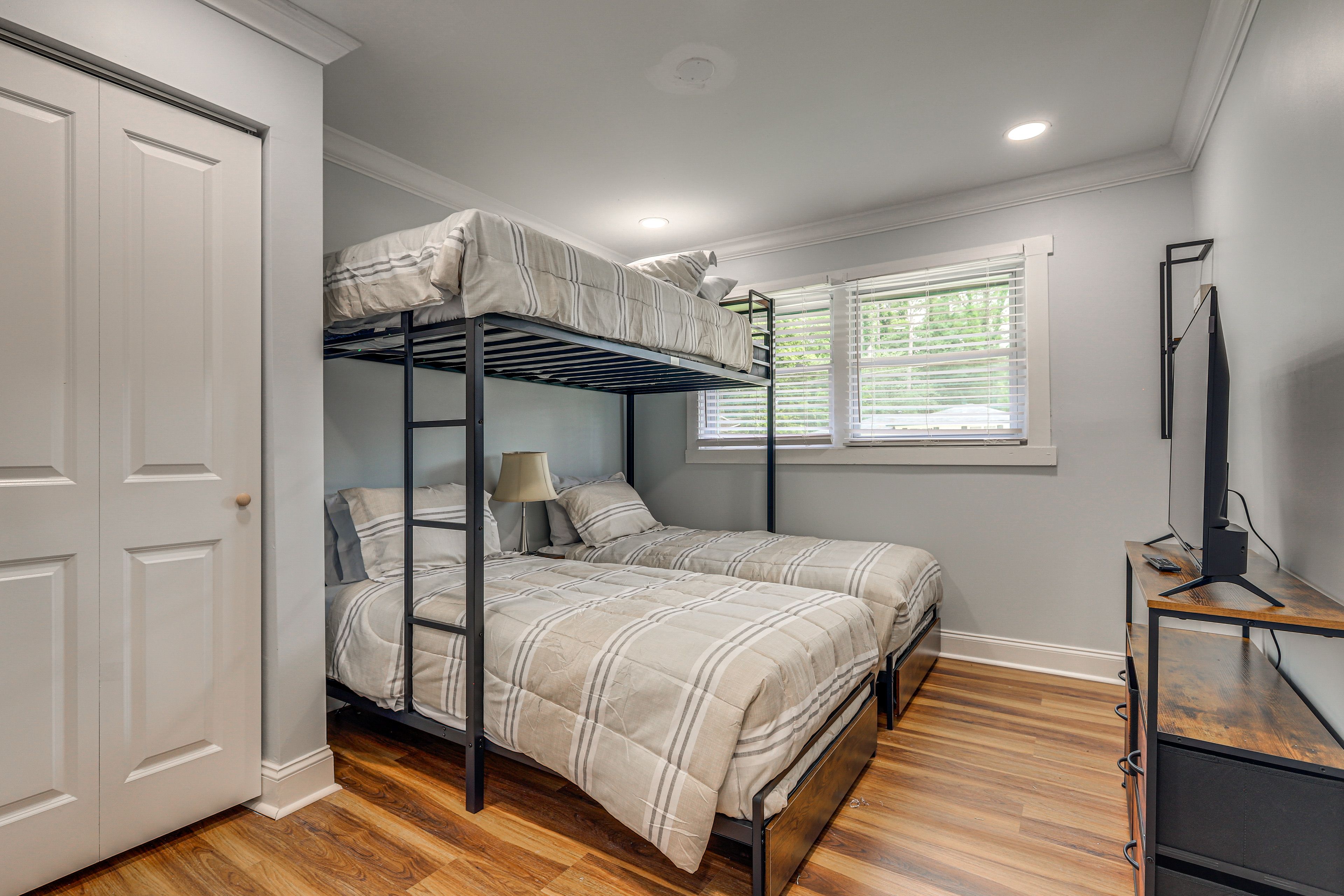 Bedroom 3 | 1st Floor | 2 Twin Beds | Lofted Twin Bed