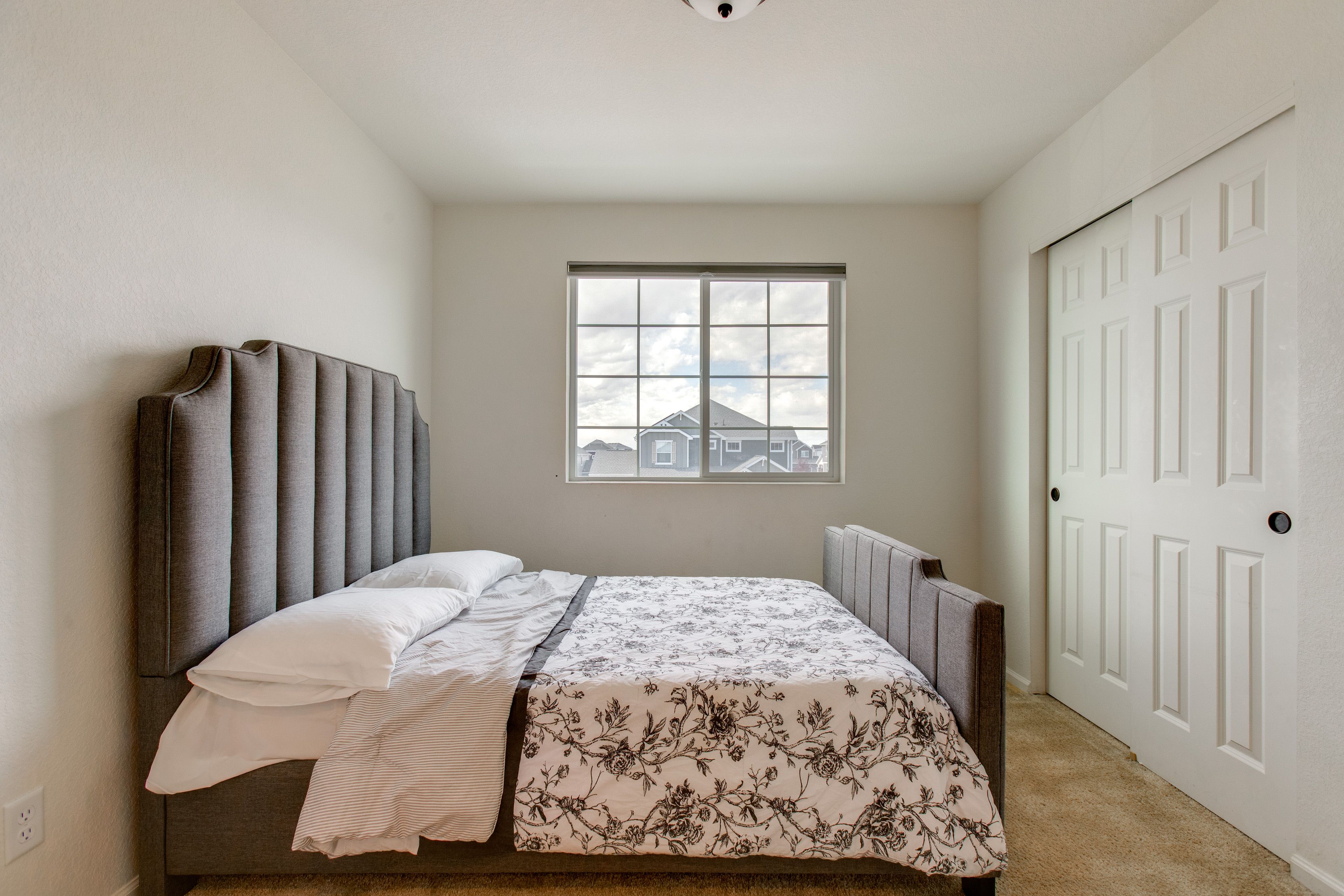 Bedroom 2 | Full Bed | 2nd Floor