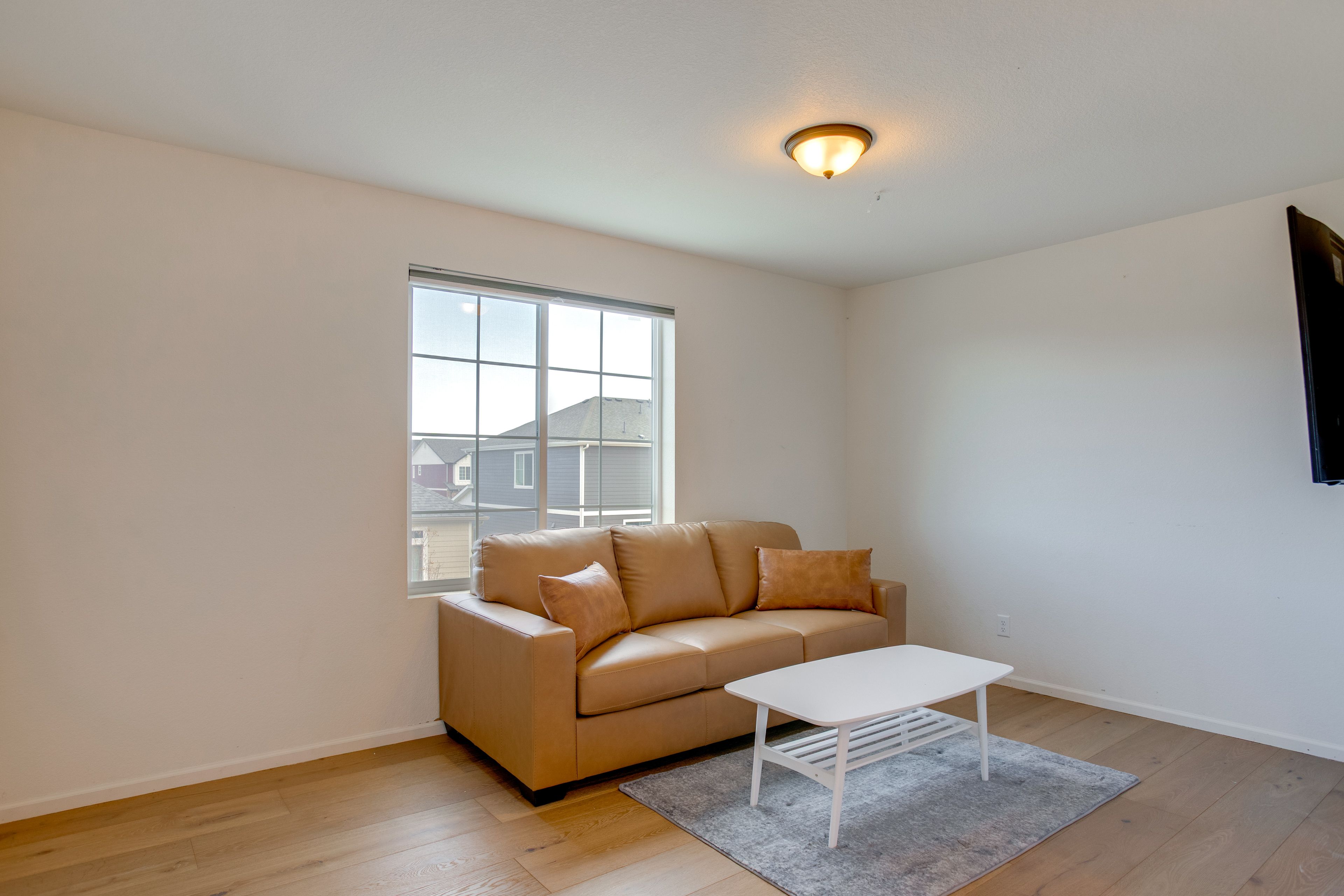 Loft | 2nd Floor | Smart TV