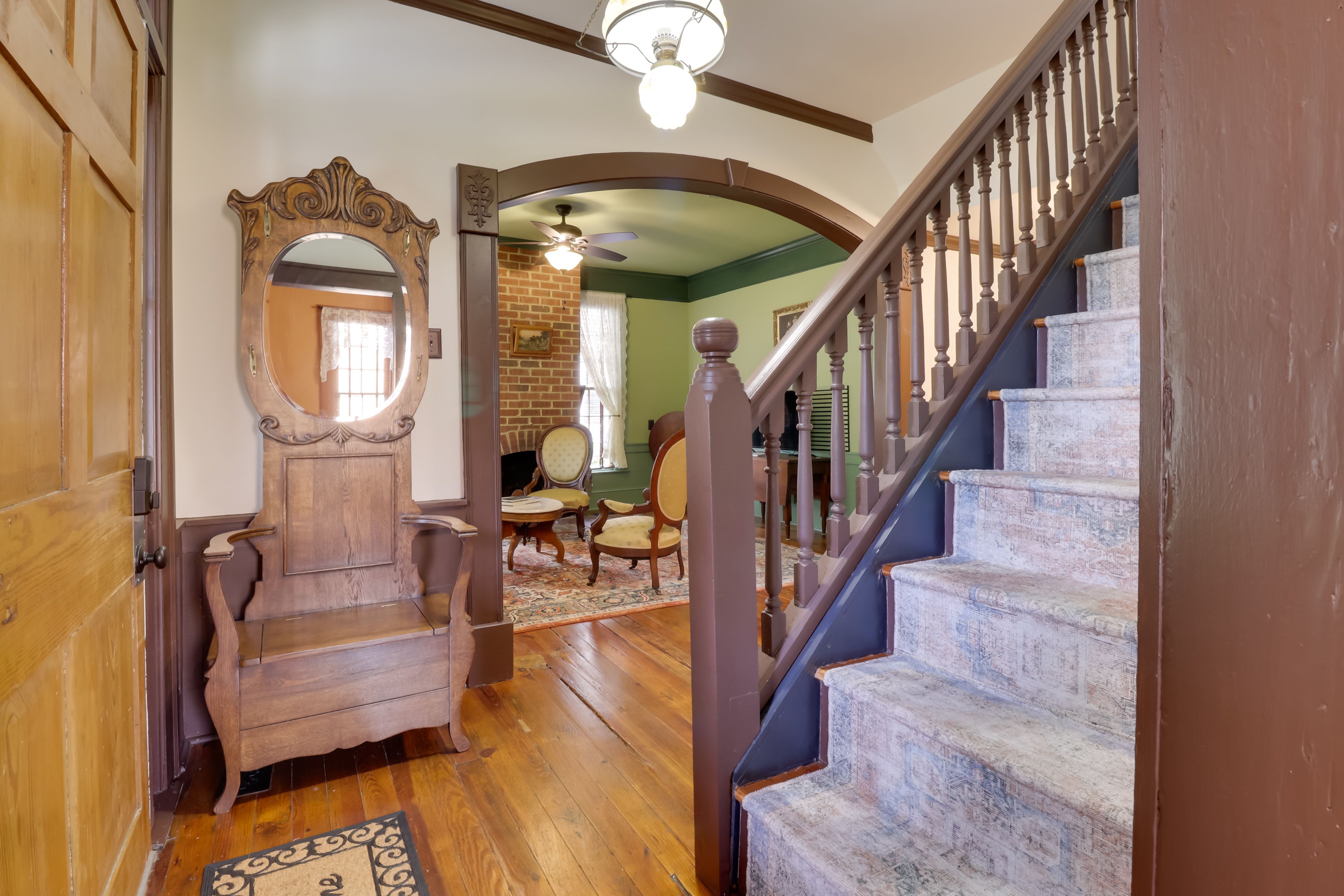 Staircase to 2nd Floor