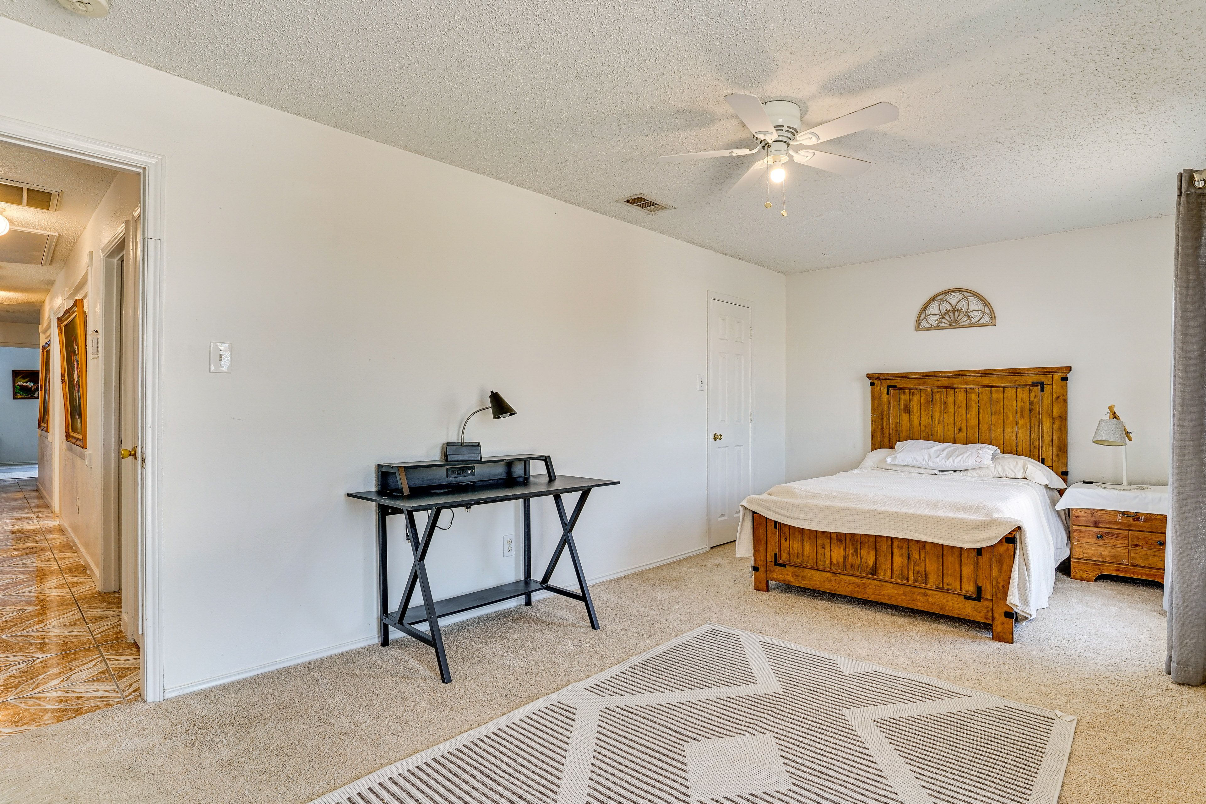 Bedroom 2 | Queen Bed | 2nd Floor