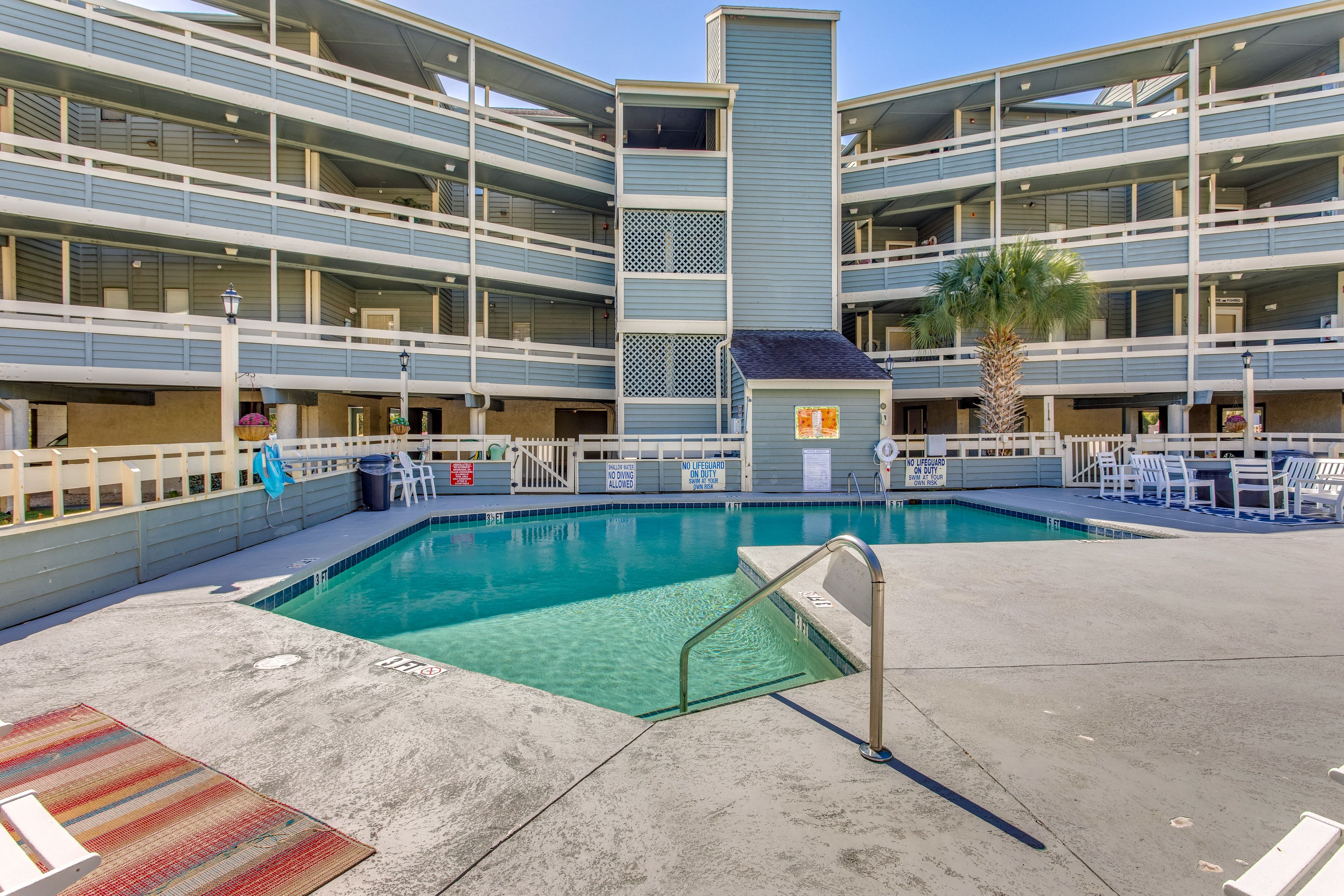 Golf Glenn Villas | Community Amenities