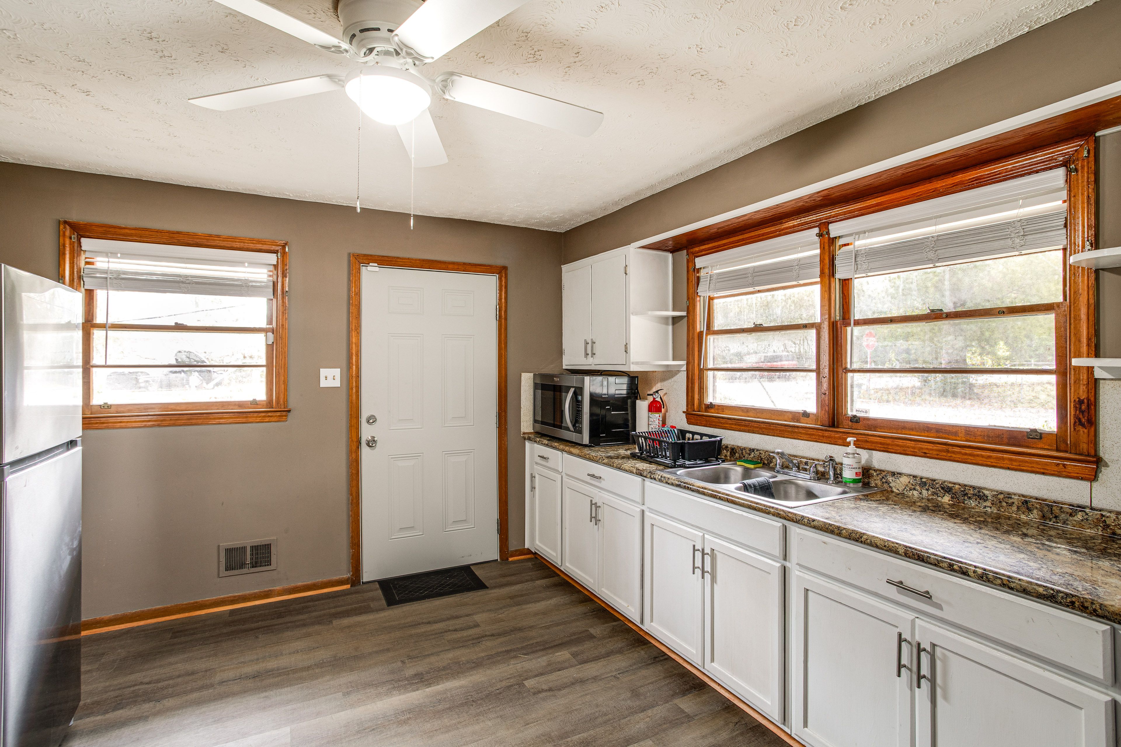 Kitchen | Washer & Dryer
