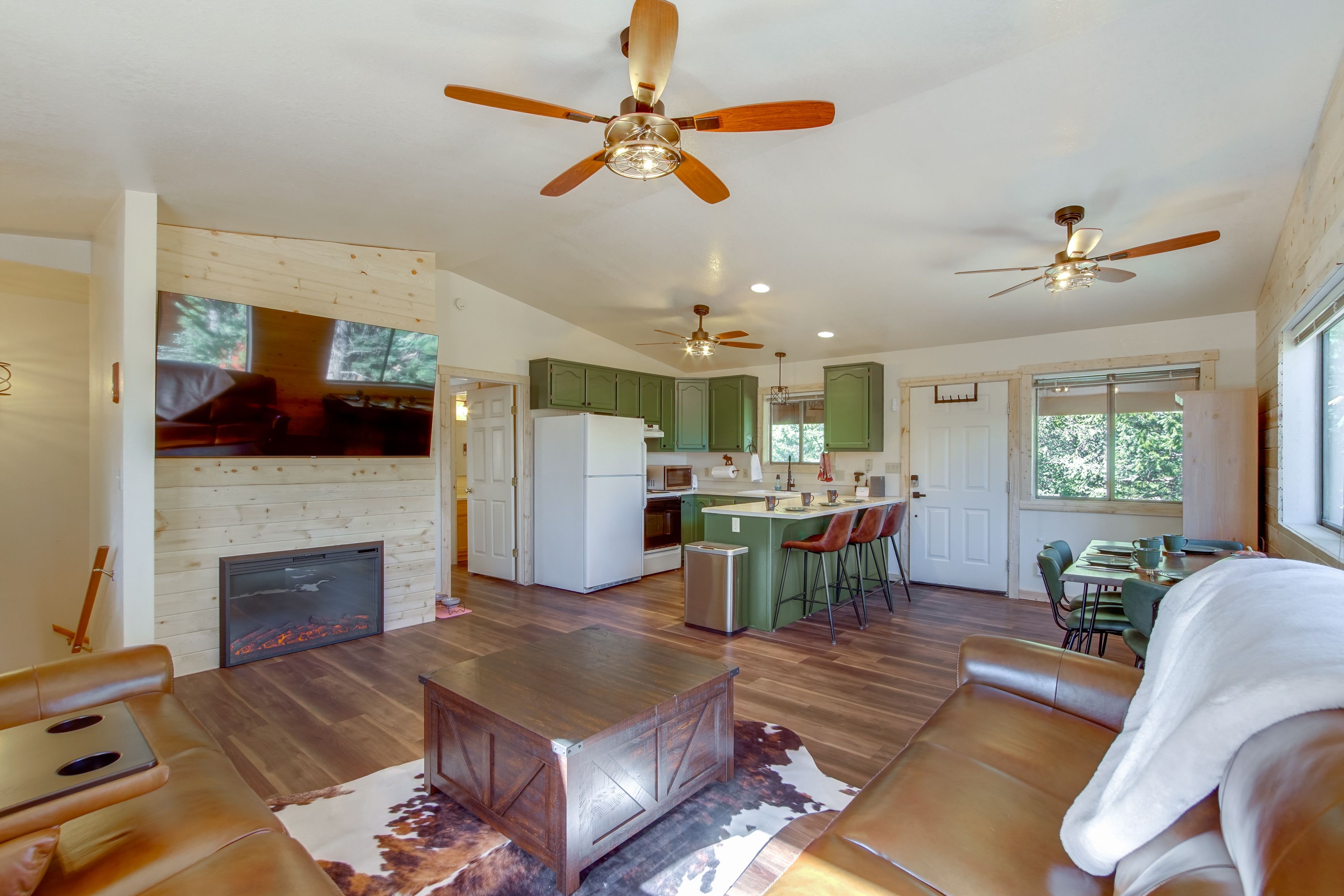 Duck Creek Village Vacation Rental | 3BR | 2BA | 1,512 Sq Ft | Stairs Required