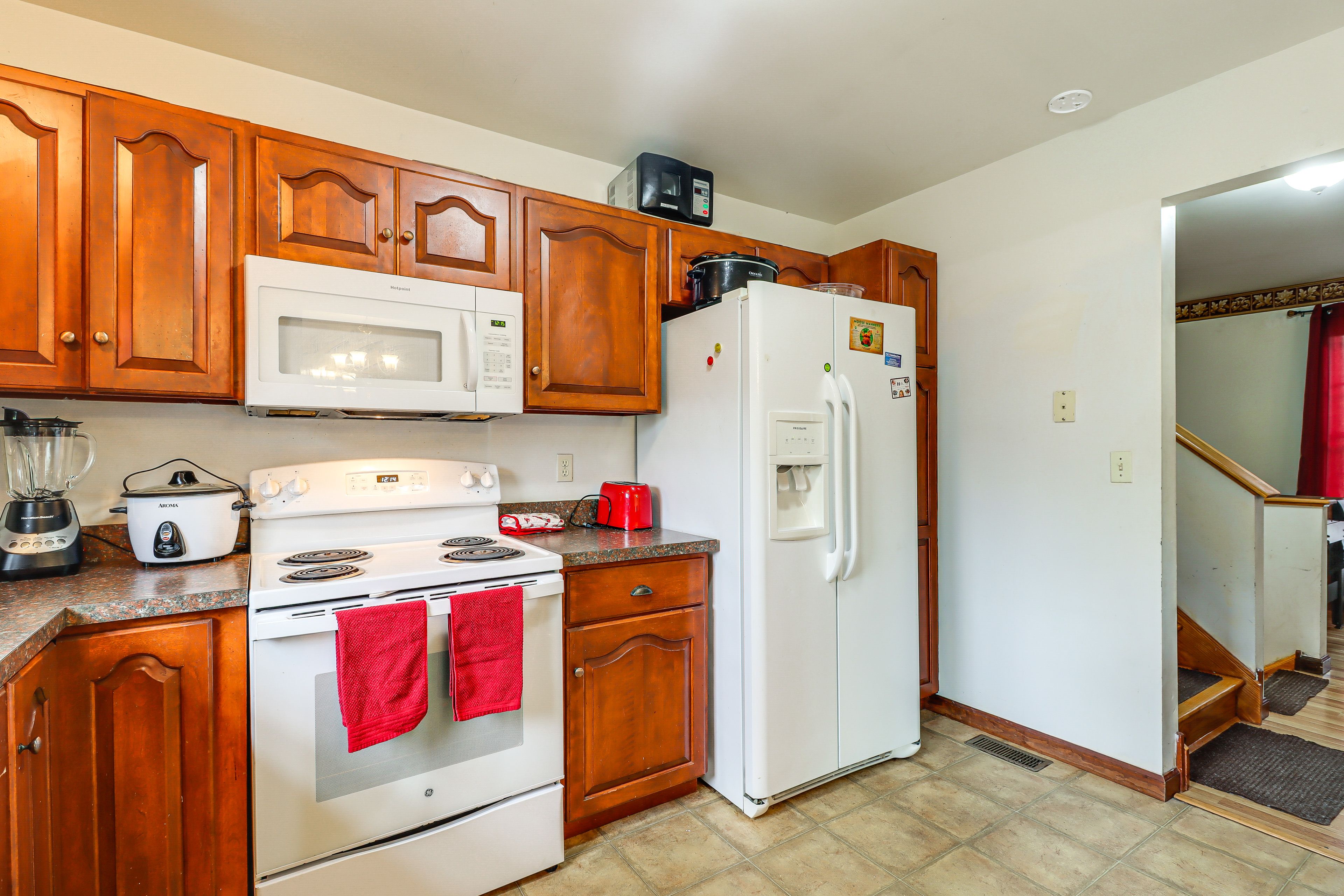 Kitchen | Dishwasher | Drip Coffee Maker | Main Level