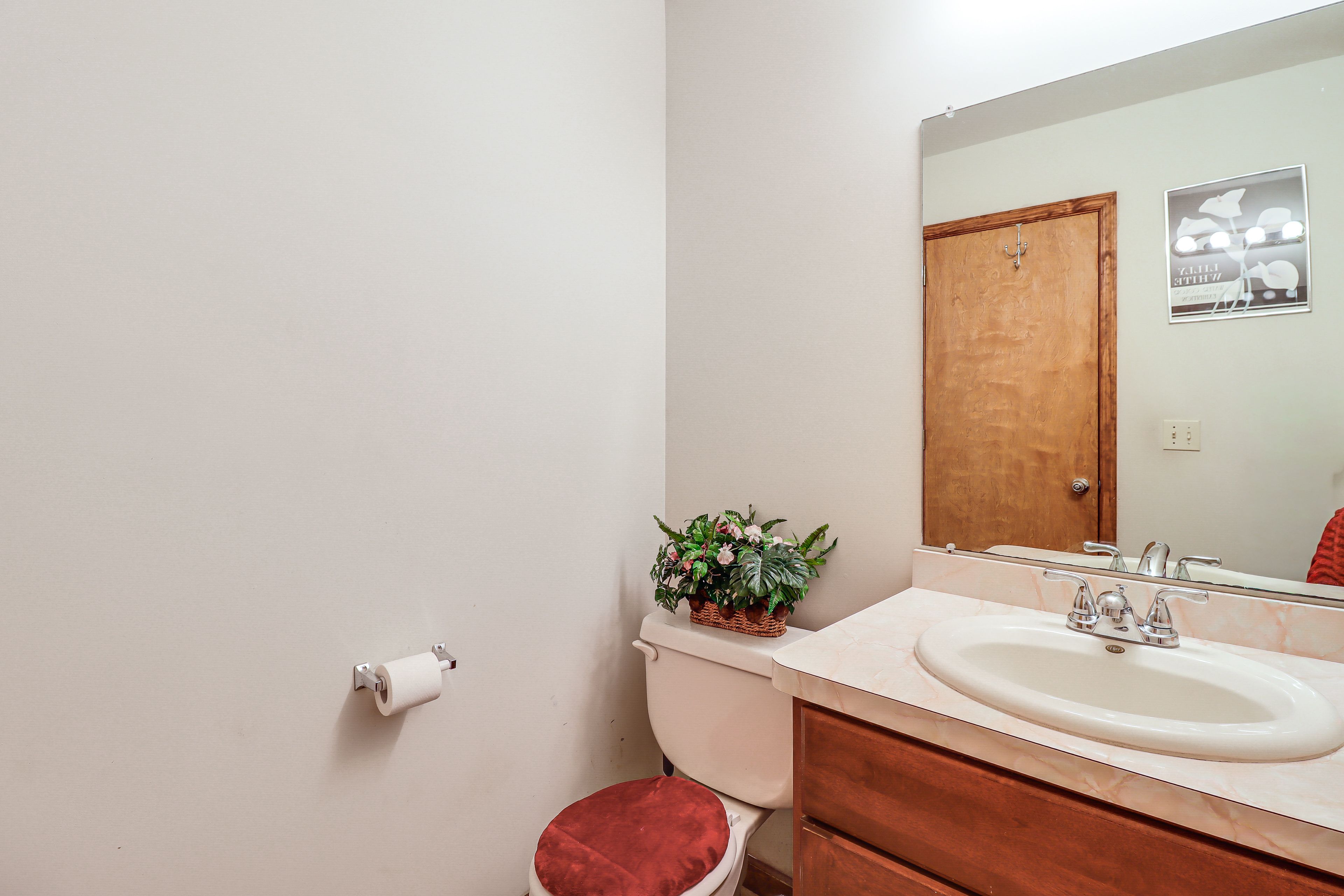 Half Bathroom | Lower Level