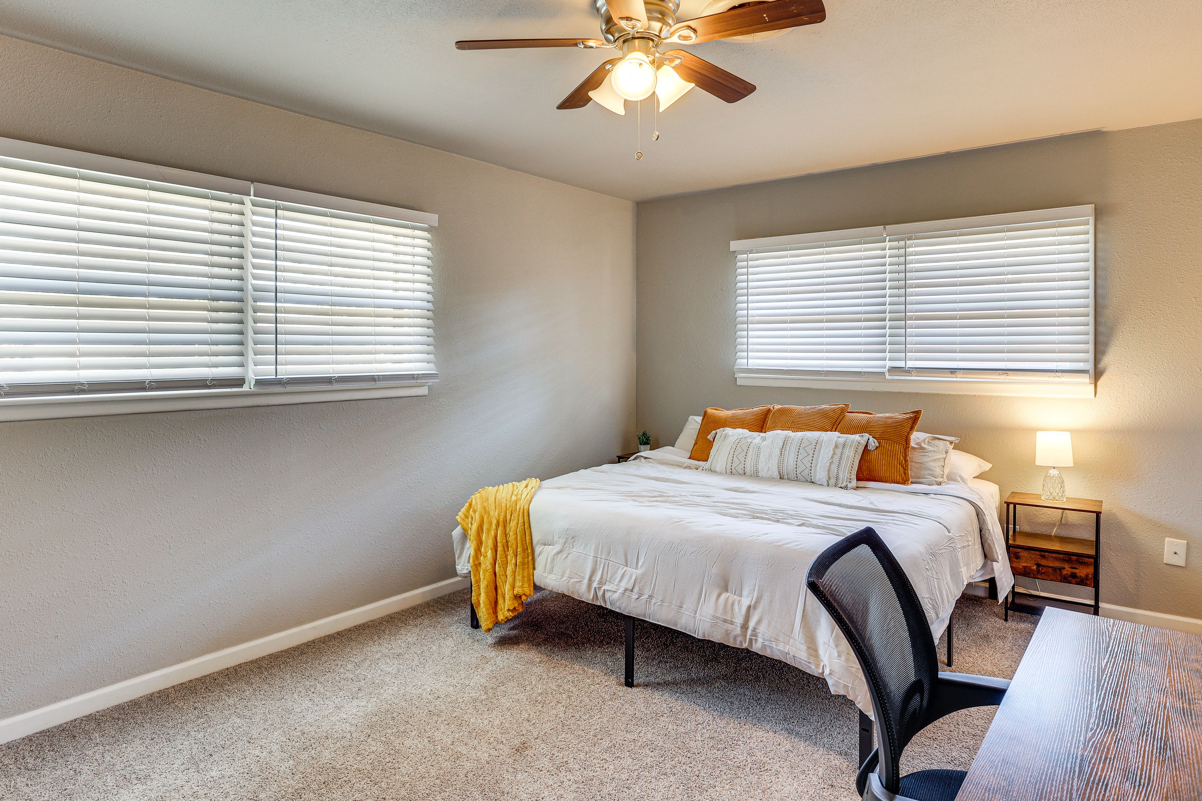Bedroom 1 | King Bed | Desk | Smart TV