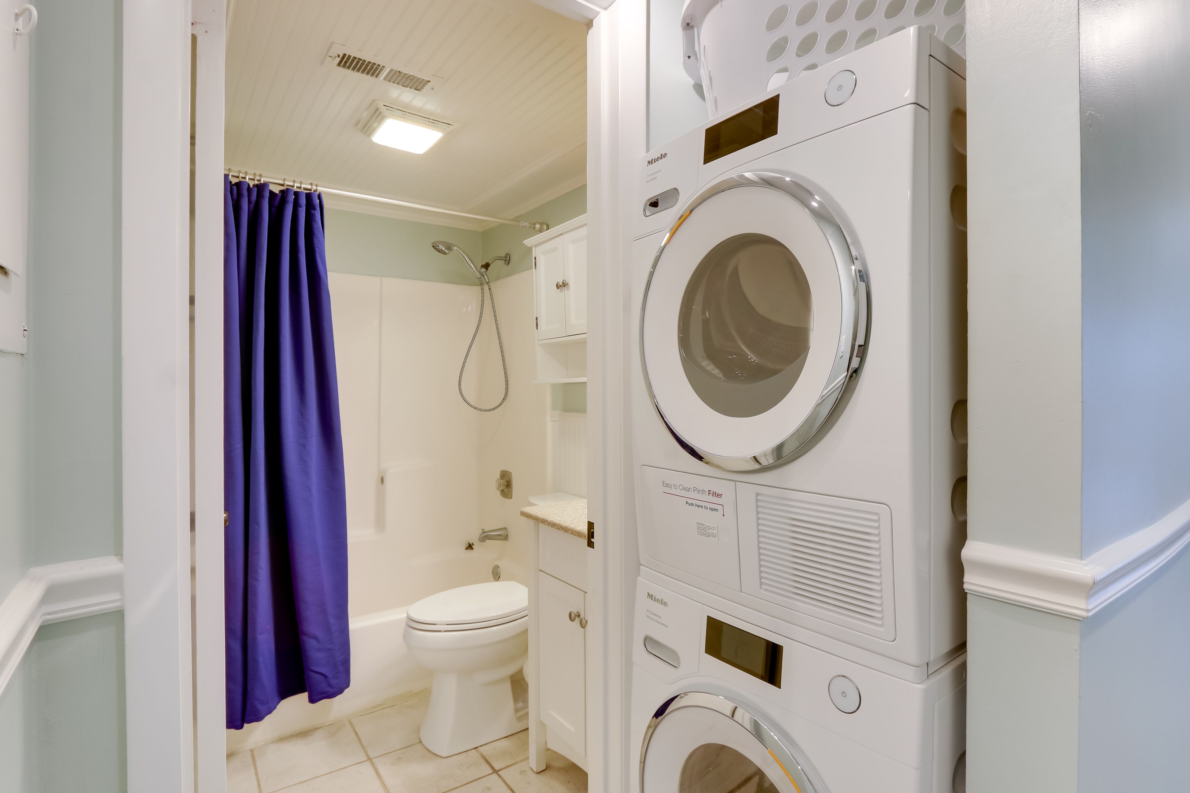 Laundry Area | Washer & Dryer