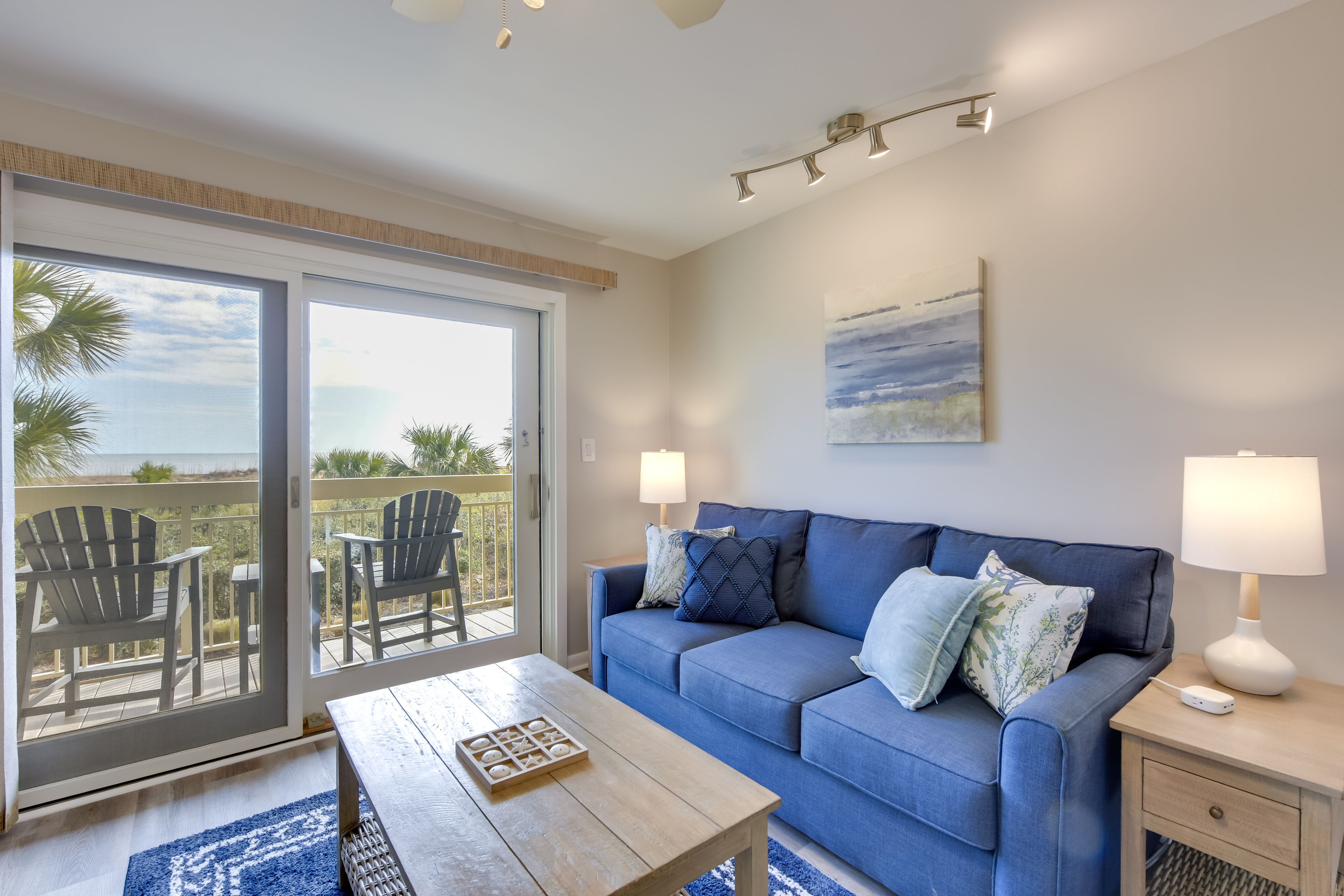 Living Room | Balcony Access | Free WiFi | Queen Sleeper Sofa