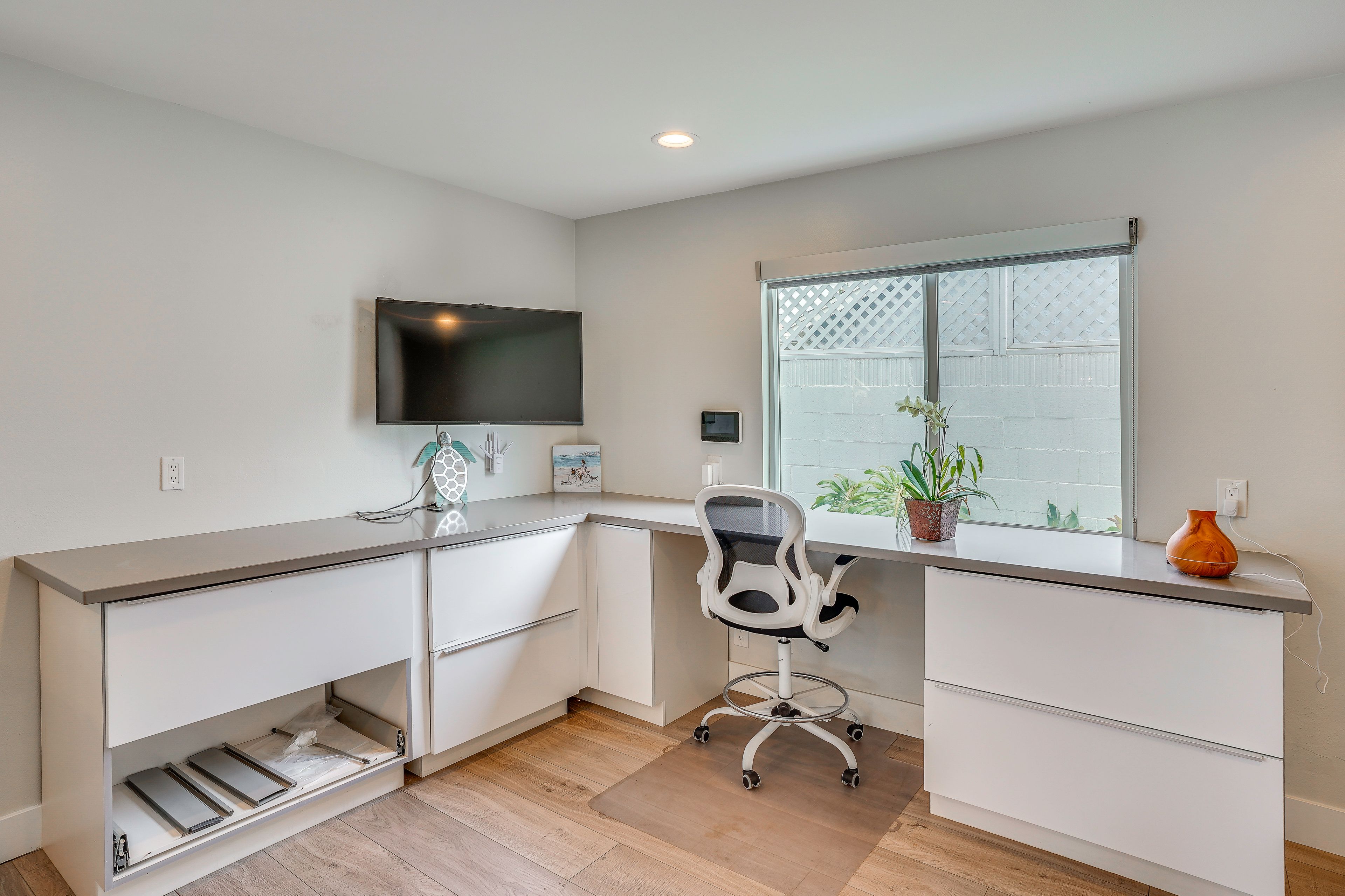 Dedicated Workspace | Free WiFi | 1st Floor