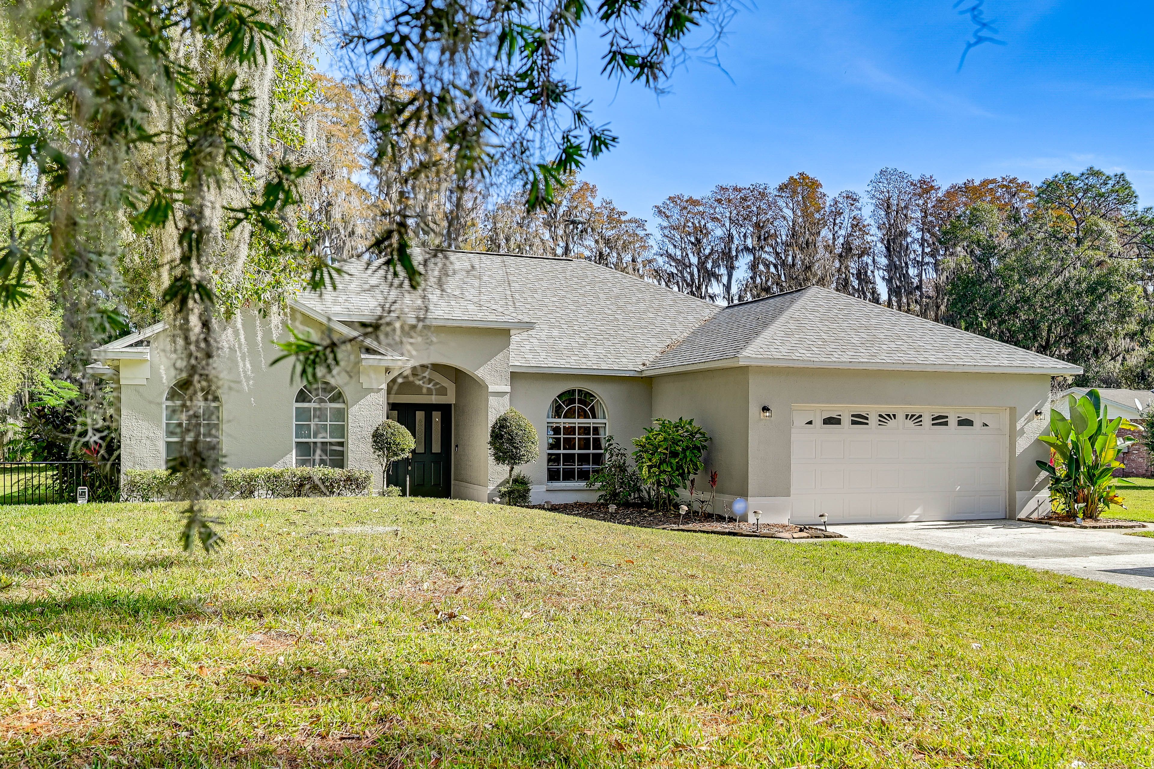 Exterior | Driveway (4 Vehicles) | Garage (2 Vehicles)