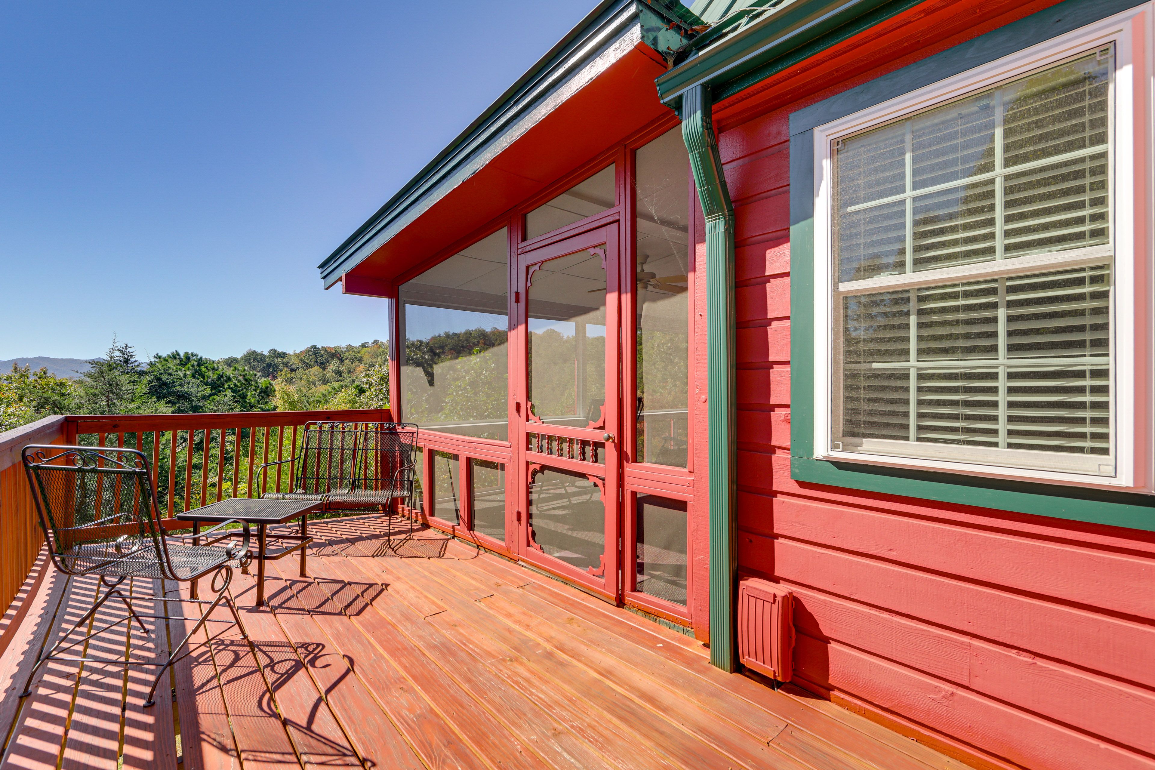 House Exterior | Deck w/ Seating