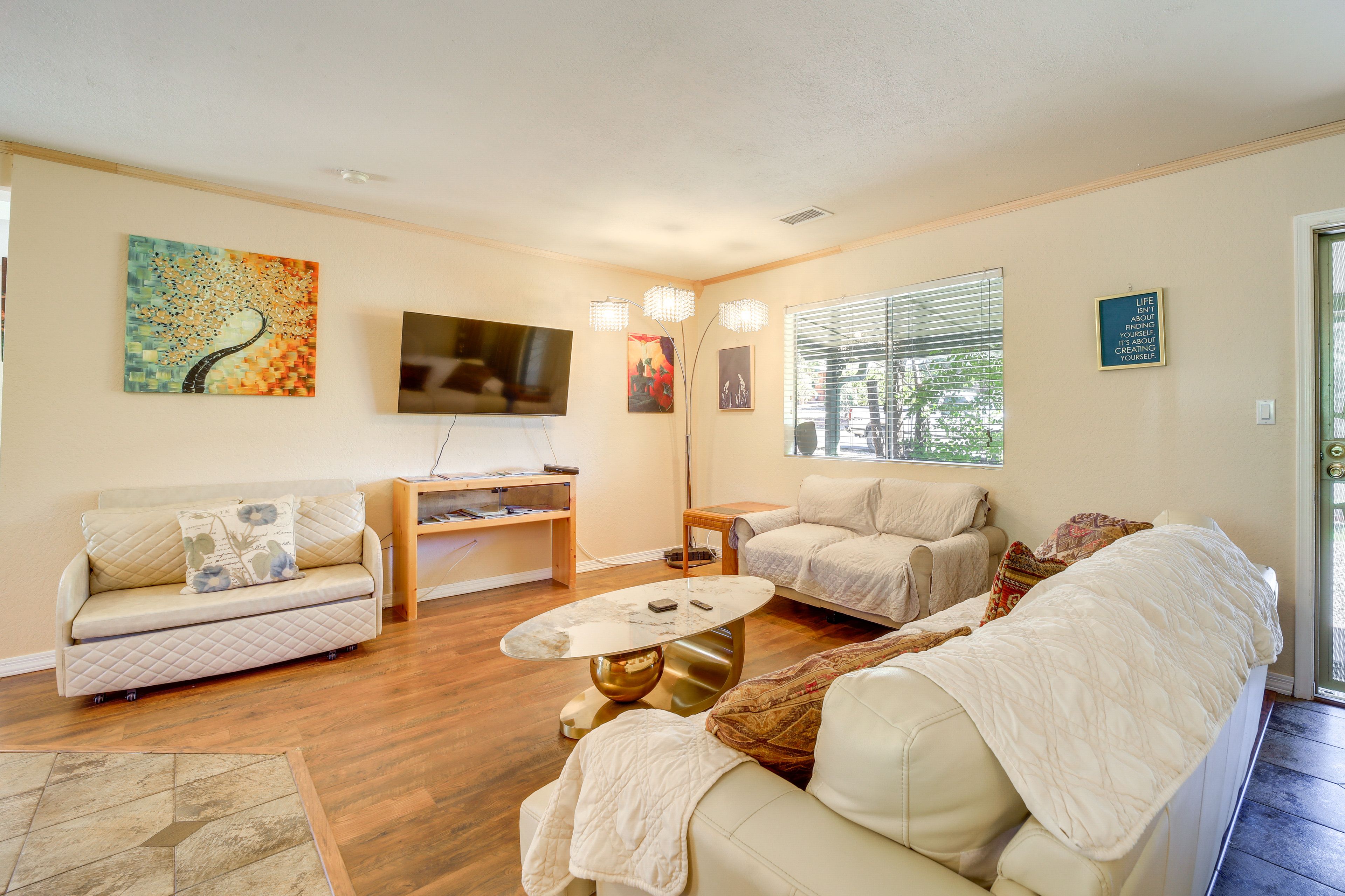 Living Room | Twin Sleeper Chair | Smart TV