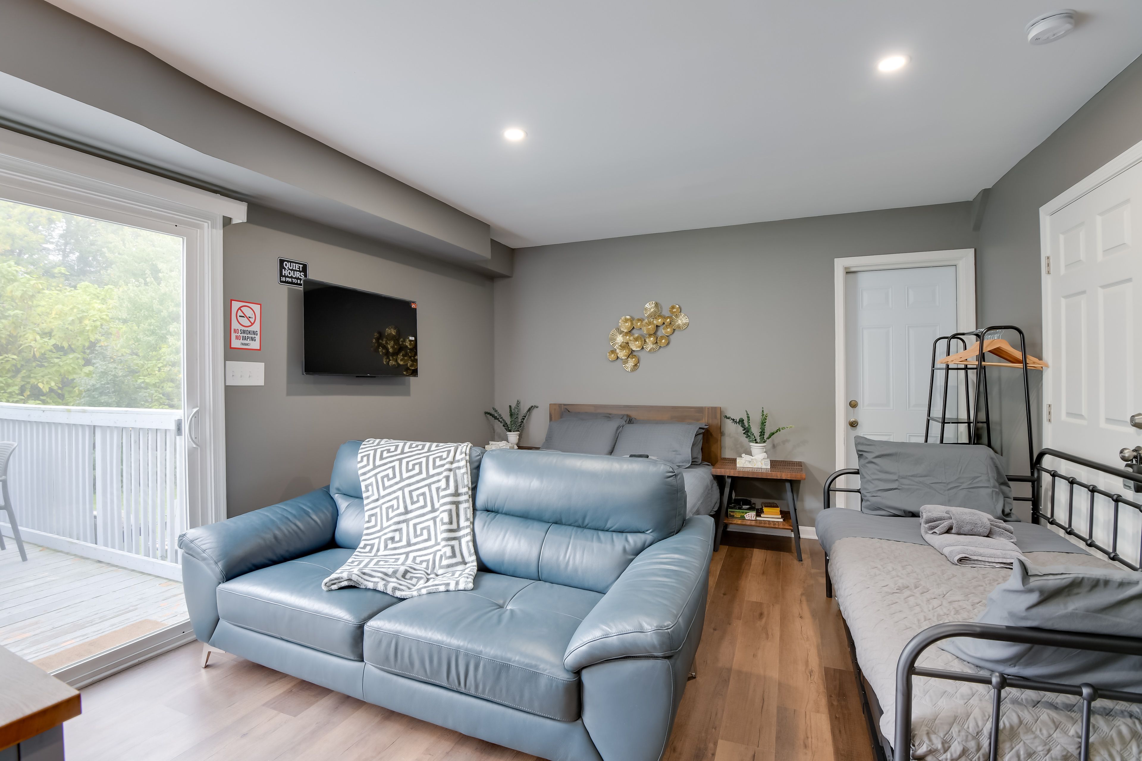 Cheverly Vacation Rental | Studio | 1BA | 300 Sq Ft | 5 Steps Required