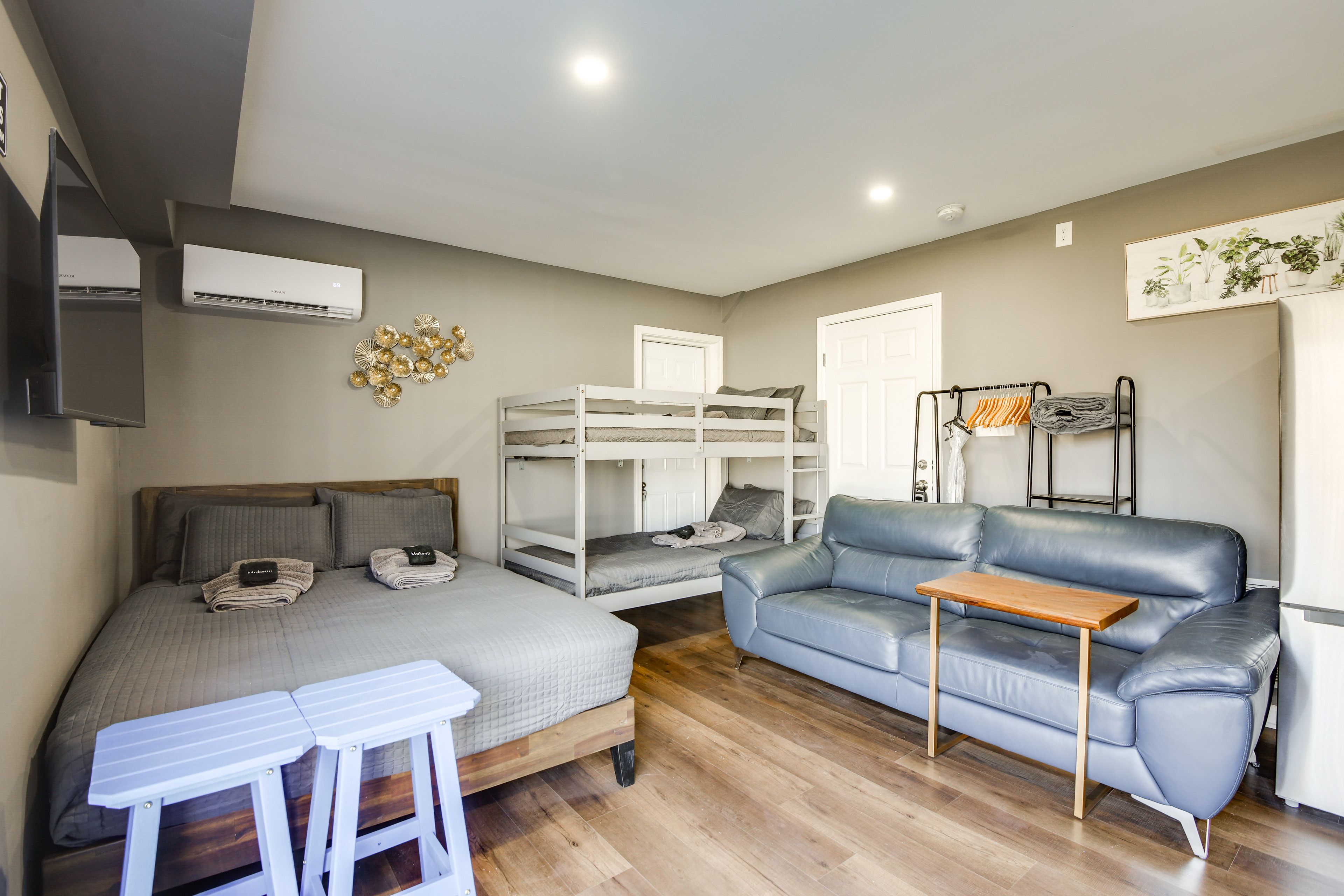 Studio | Queen Bed | Twin Bunkbed | Linens Provided
