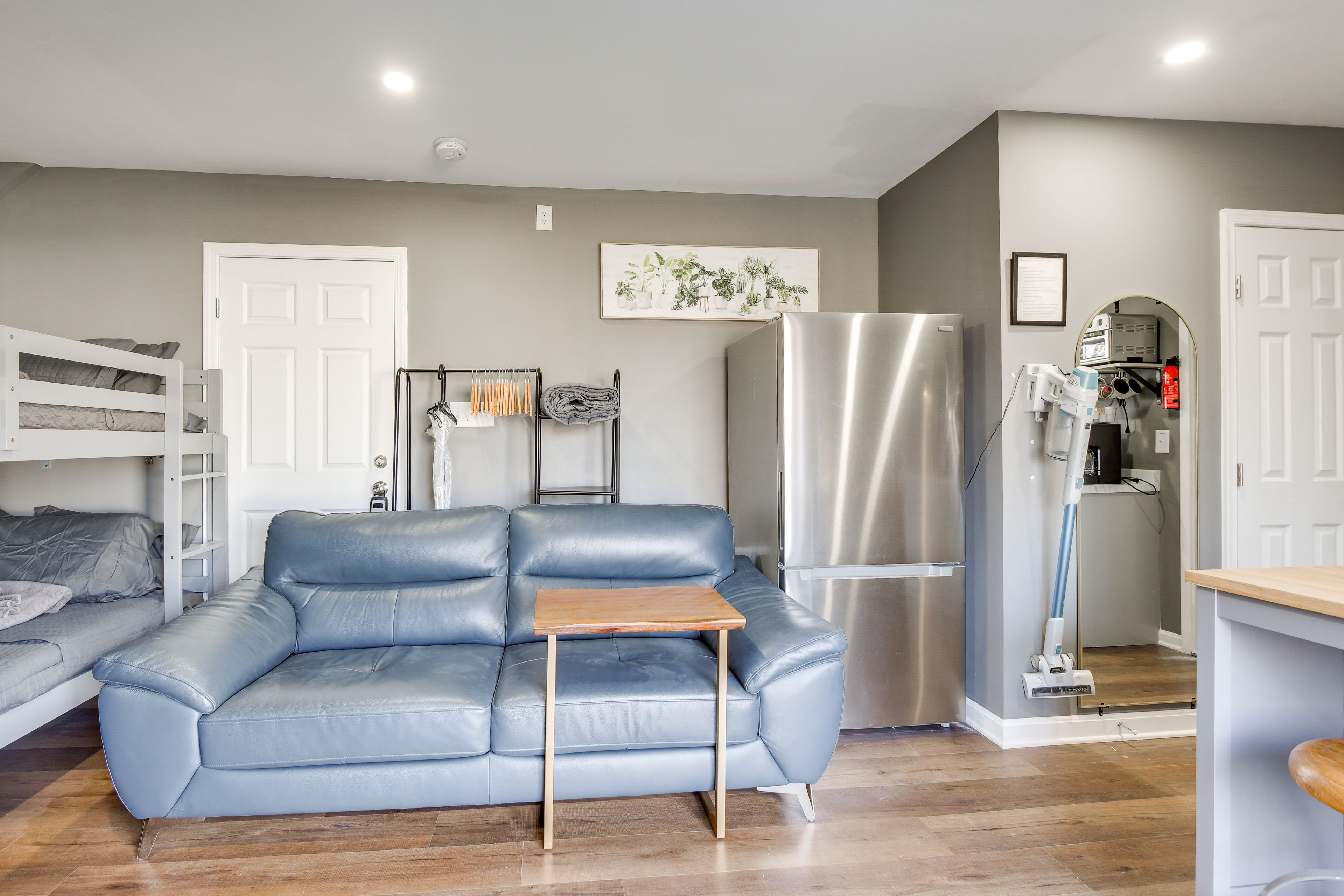 Living Area | Smart TV | Free WiFi