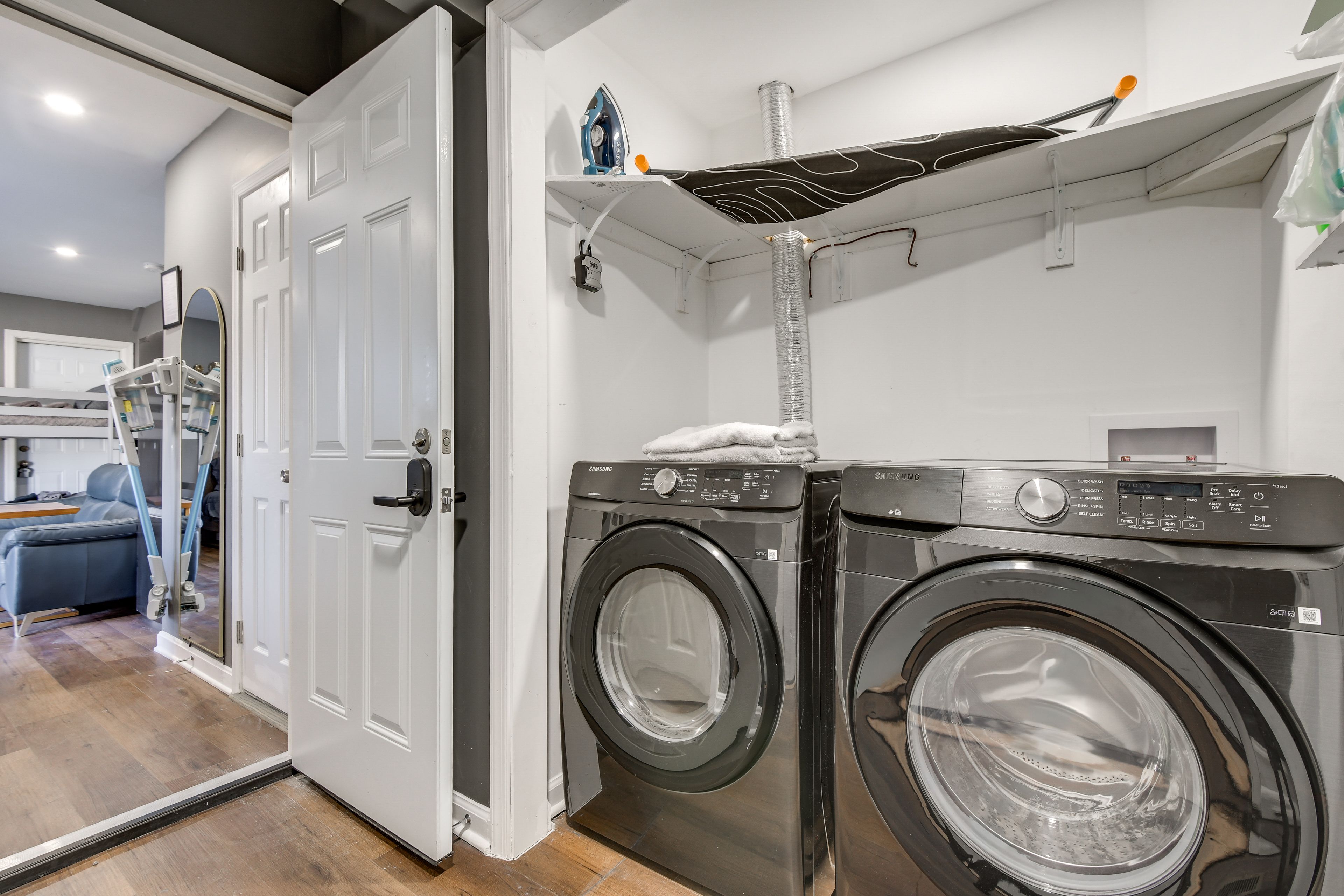 Unit Entrance | Shared Washer & Dryer