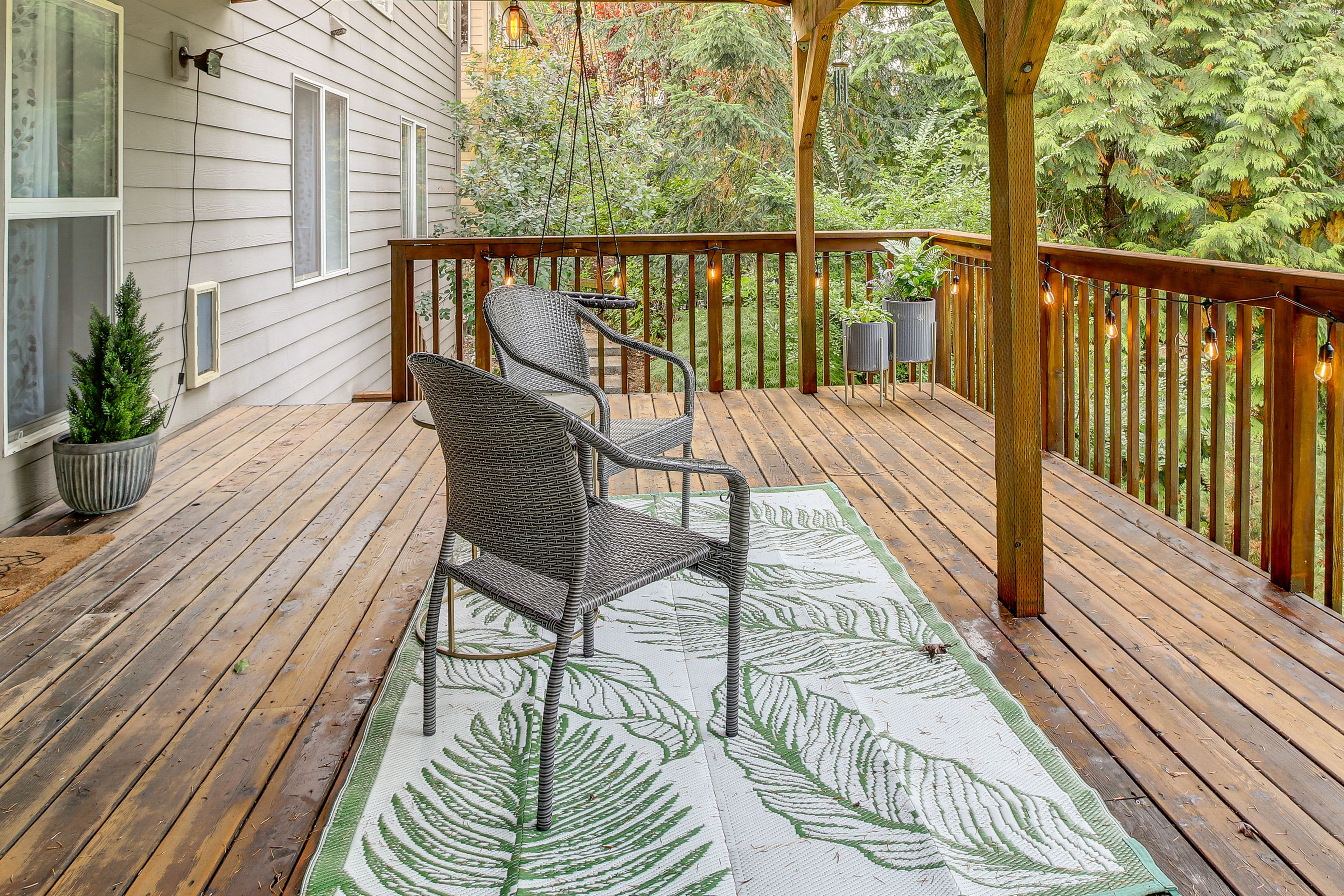 Private Deck