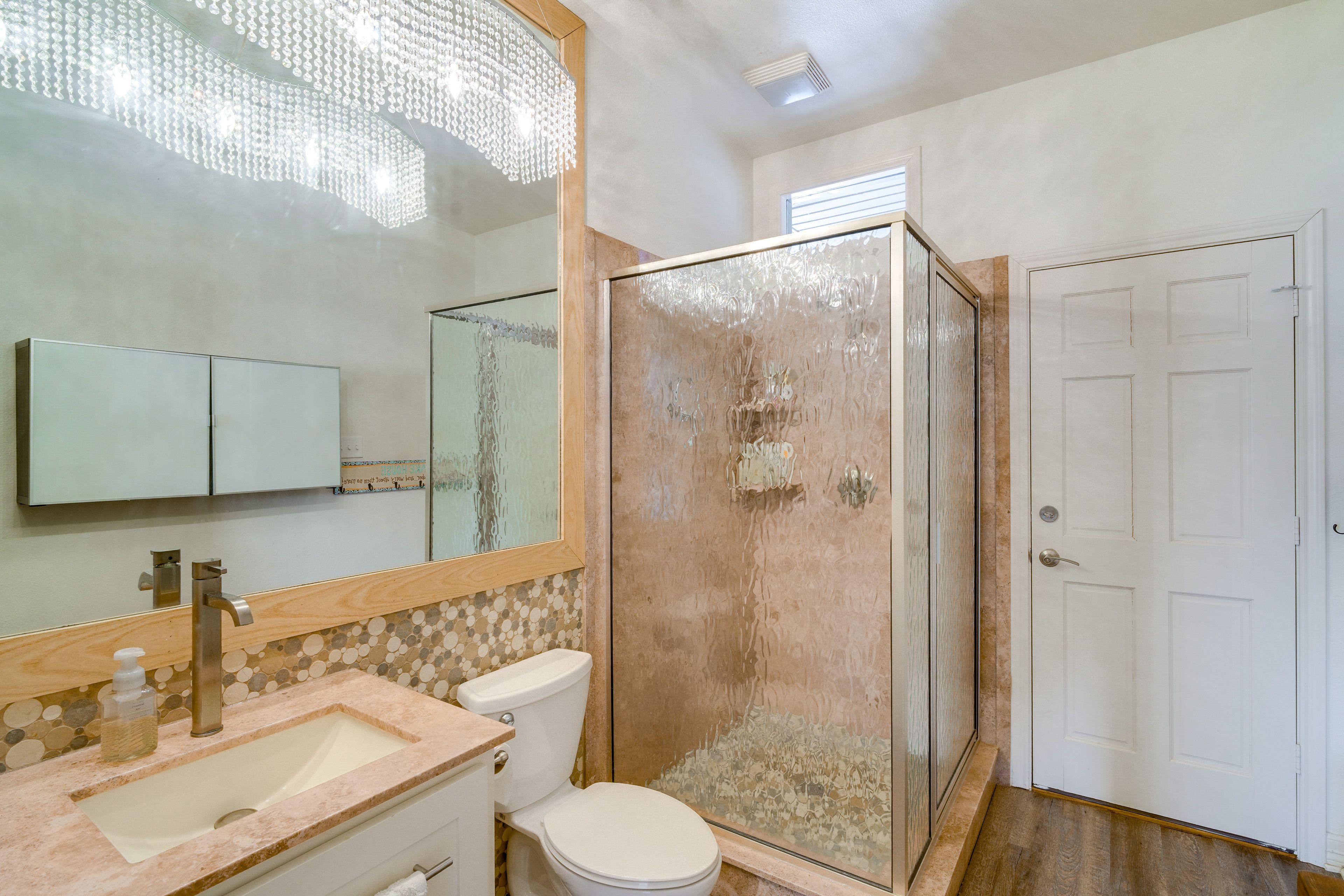 Full Bath | Towels | Hair Dryer