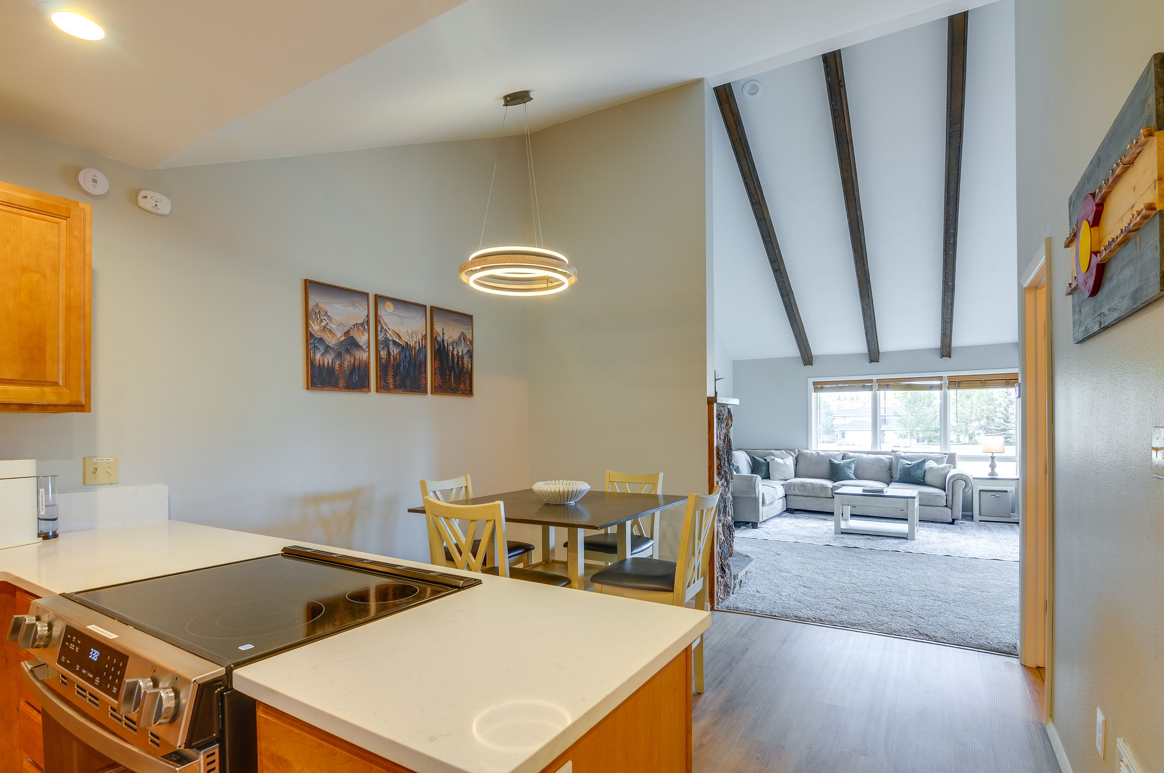 Dining Area | 1st Floor