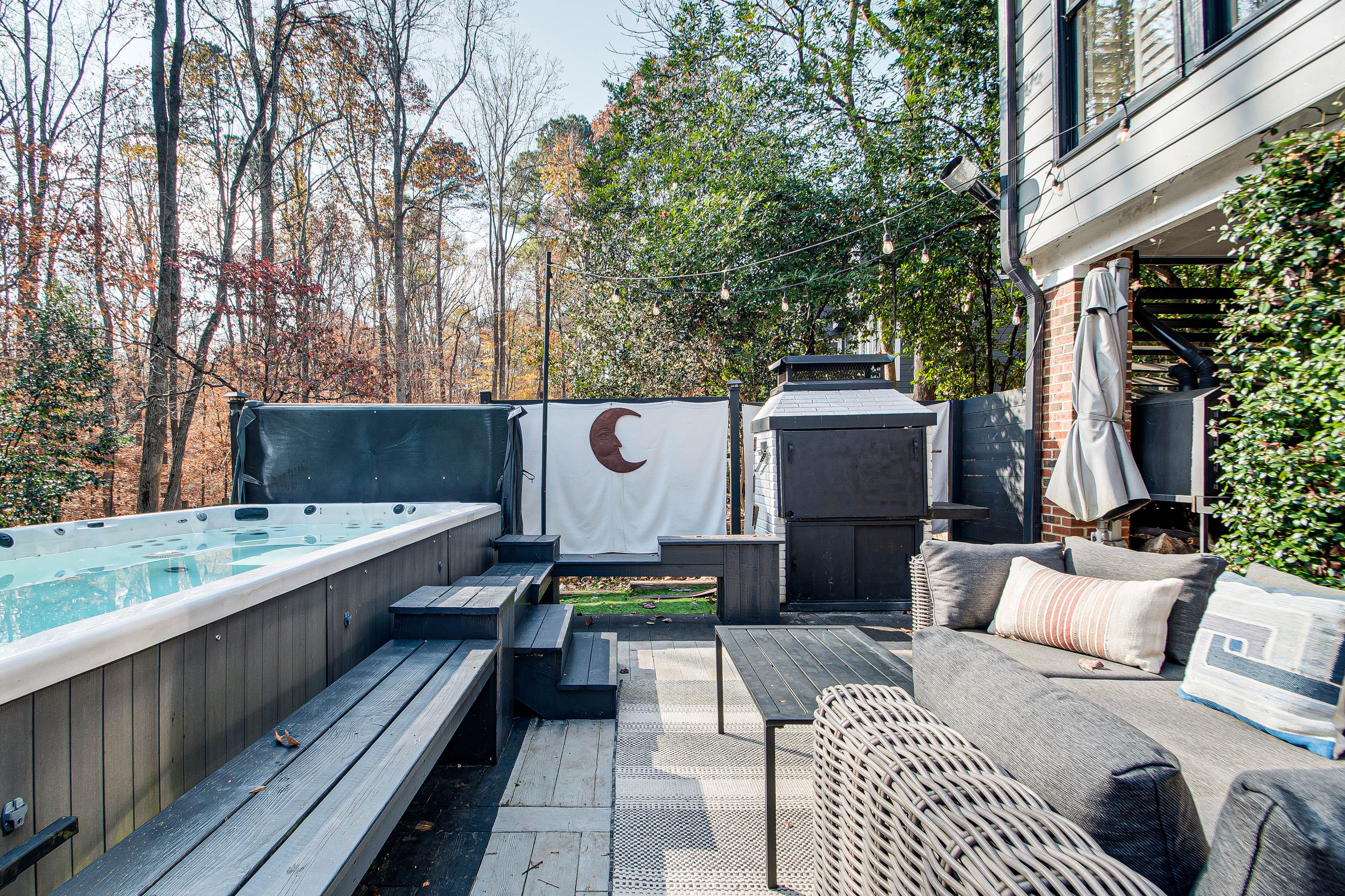 Furnished Patio | Private Swim Spa | Gas Grill | Pizza Oven