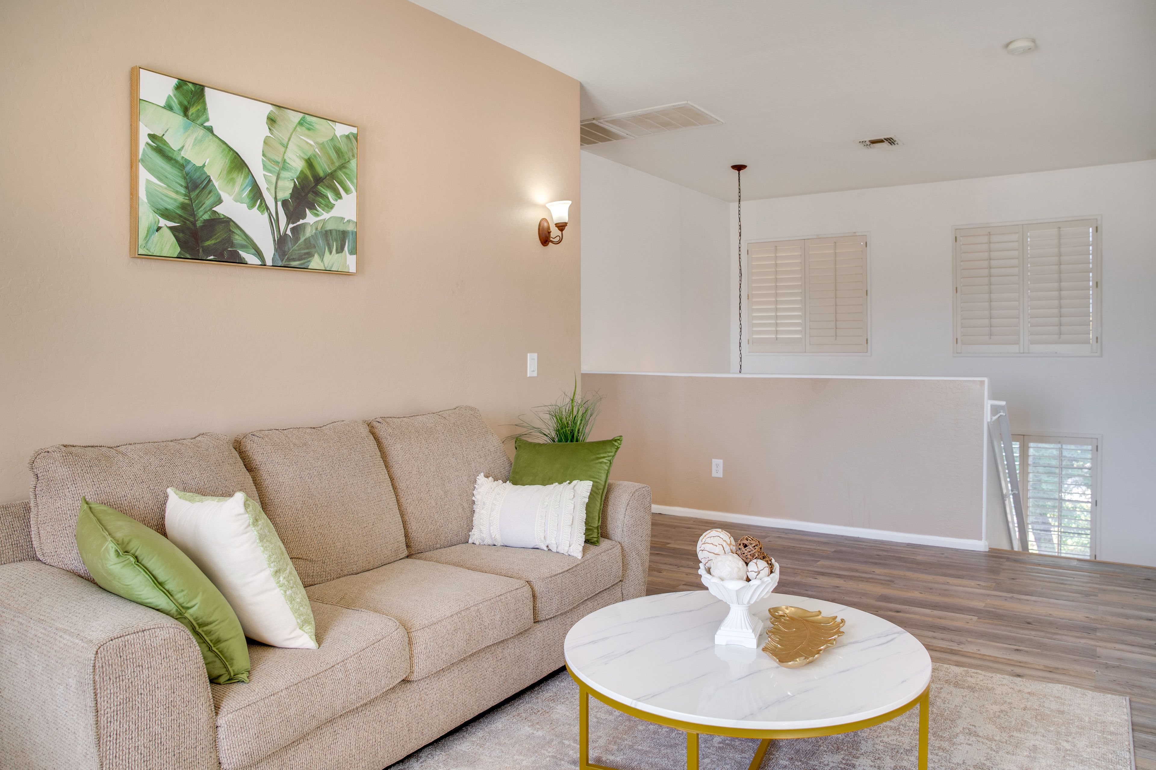 Sitting Room | 2nd Floor