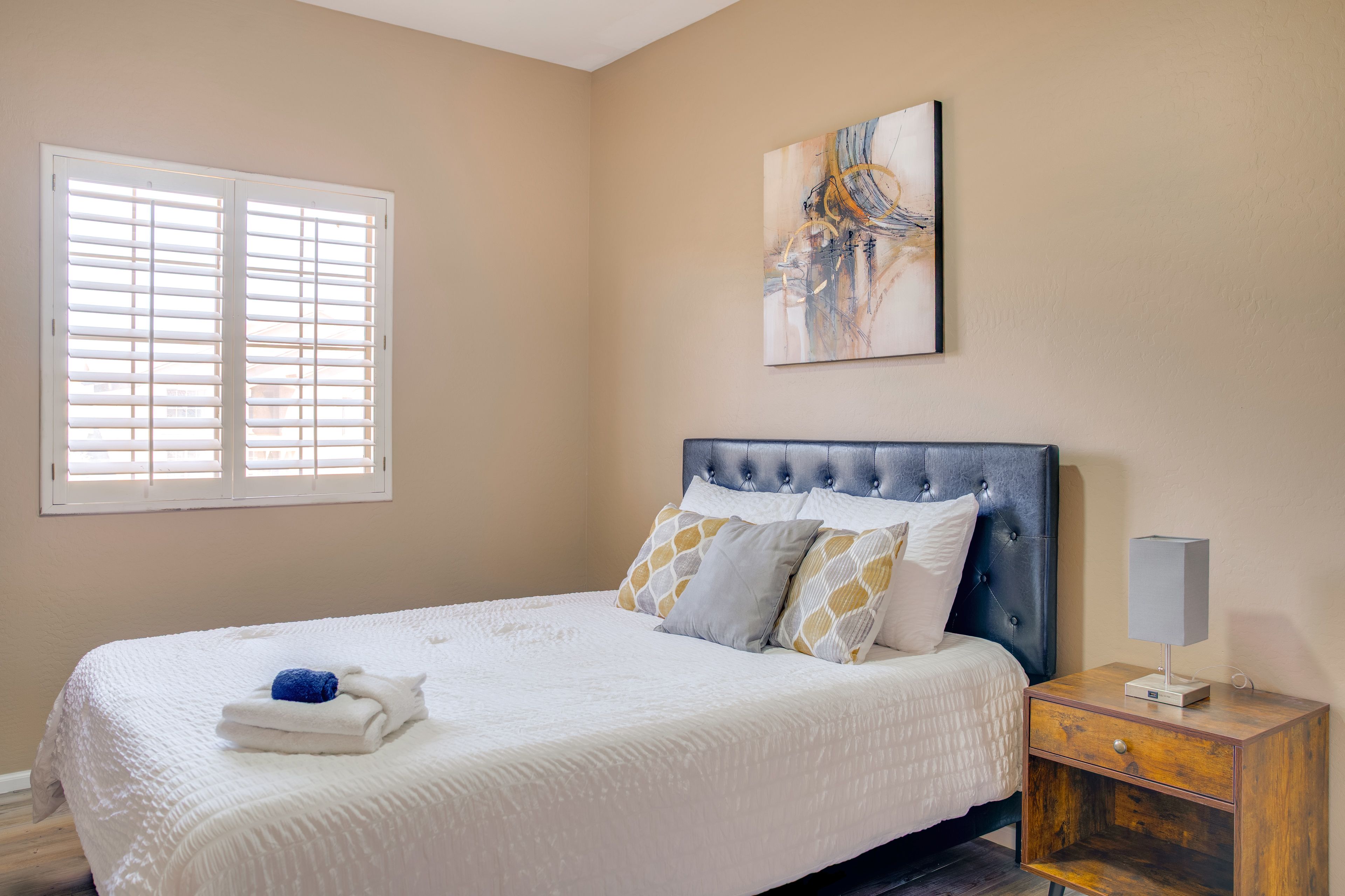 Bedroom 3 | Queen Bed | 2nd Floor