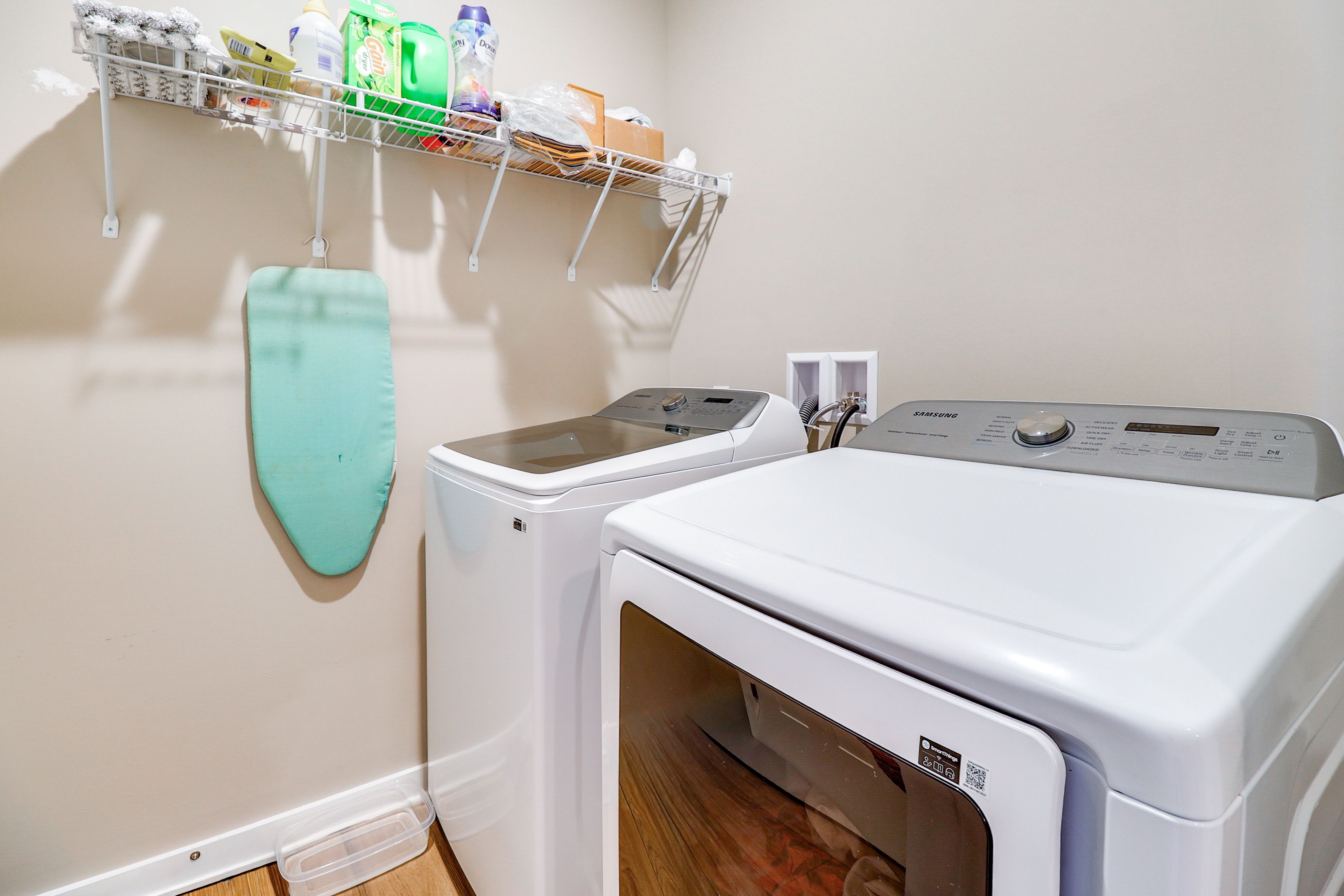 Laundry Area | Washer/Dryer