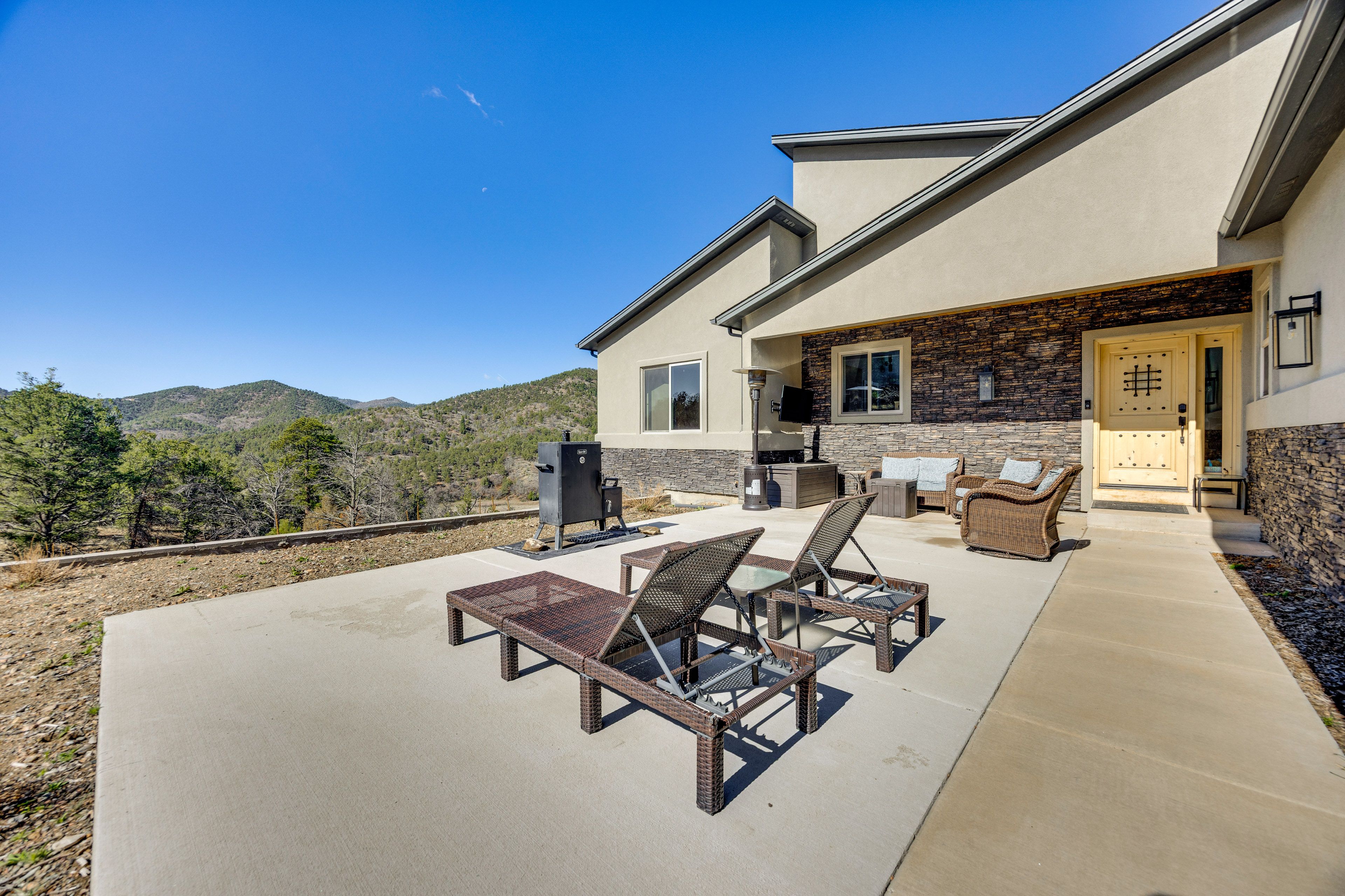 Cañon City Vacation Rental | 5BR | 2.5BA | 3,724 Sq Ft
