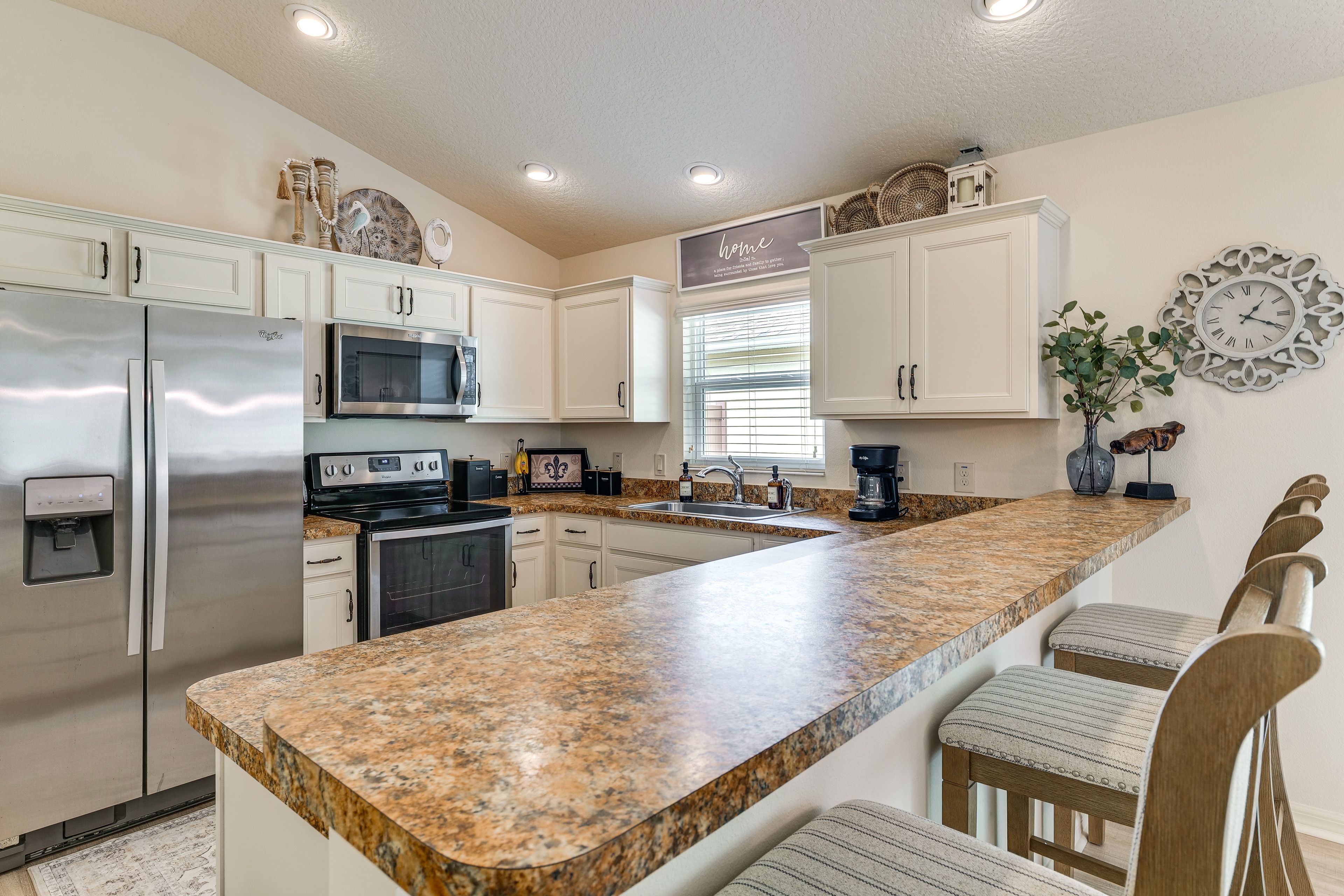 Wildwood Vacation Rental | 3BR | 2BA | Step-Free Access | 1,380 Sq Ft