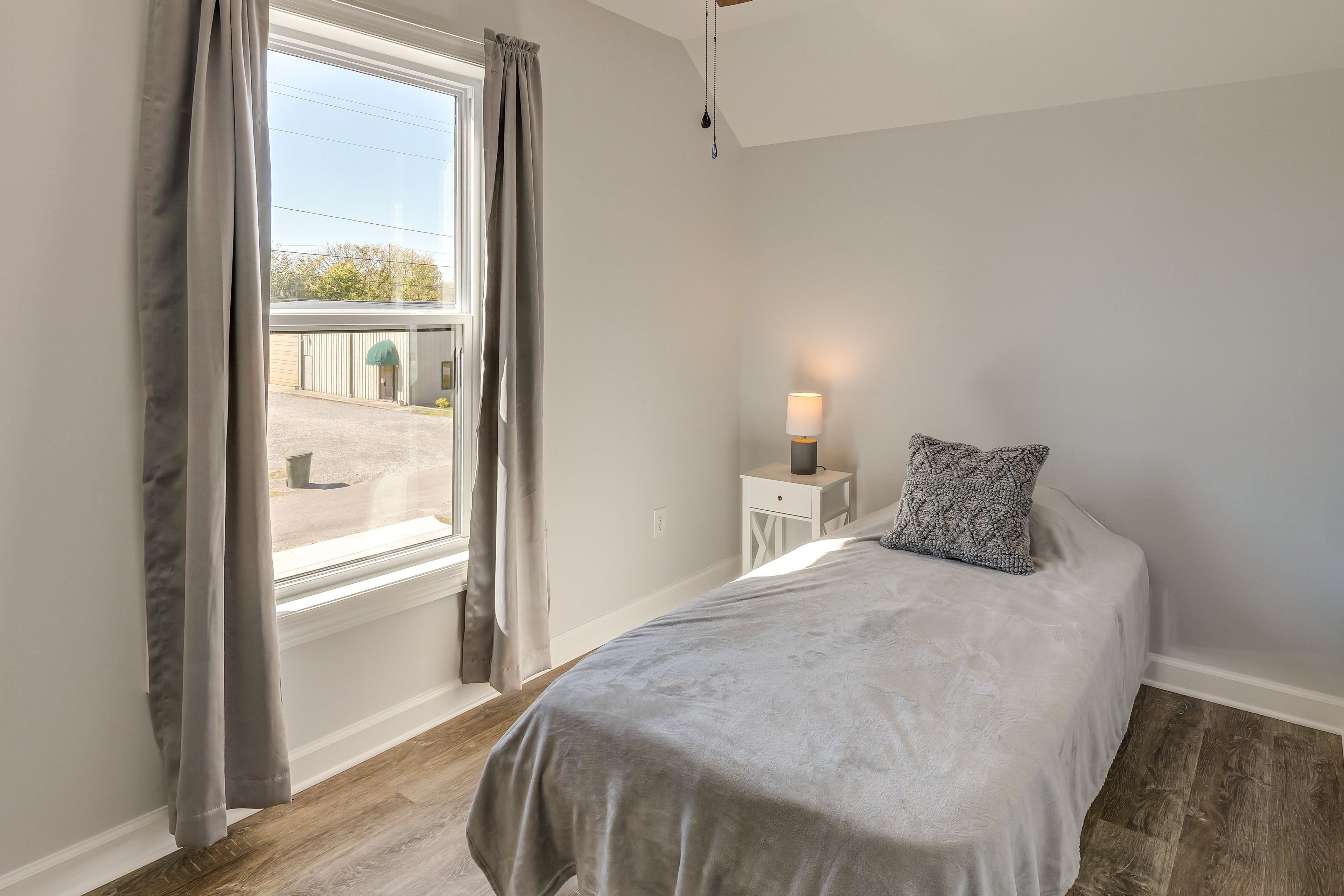 Bedroom 4 | 2nd Floor | Twin Bed