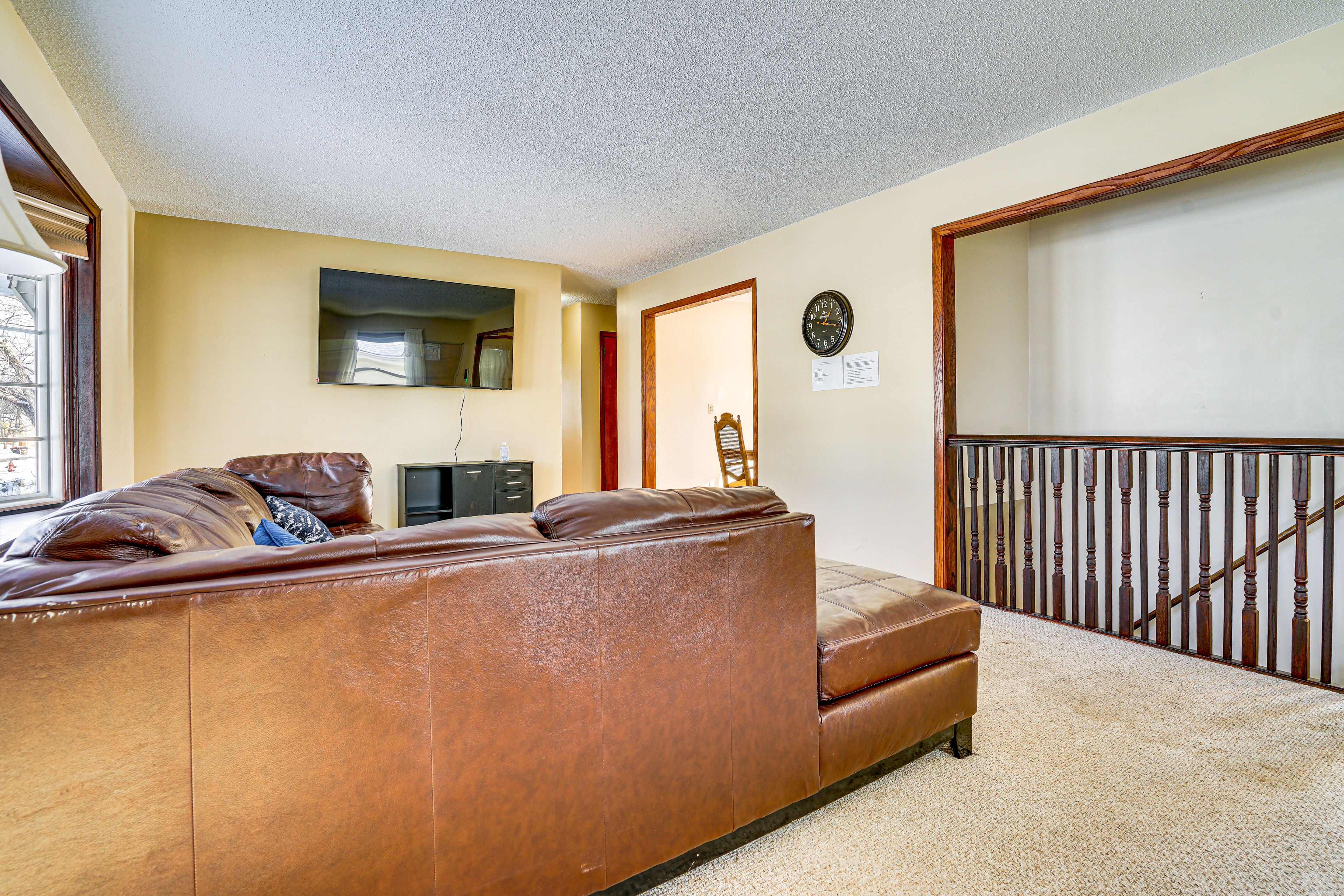 Living Room | Central A/C & Heat | Main Floor