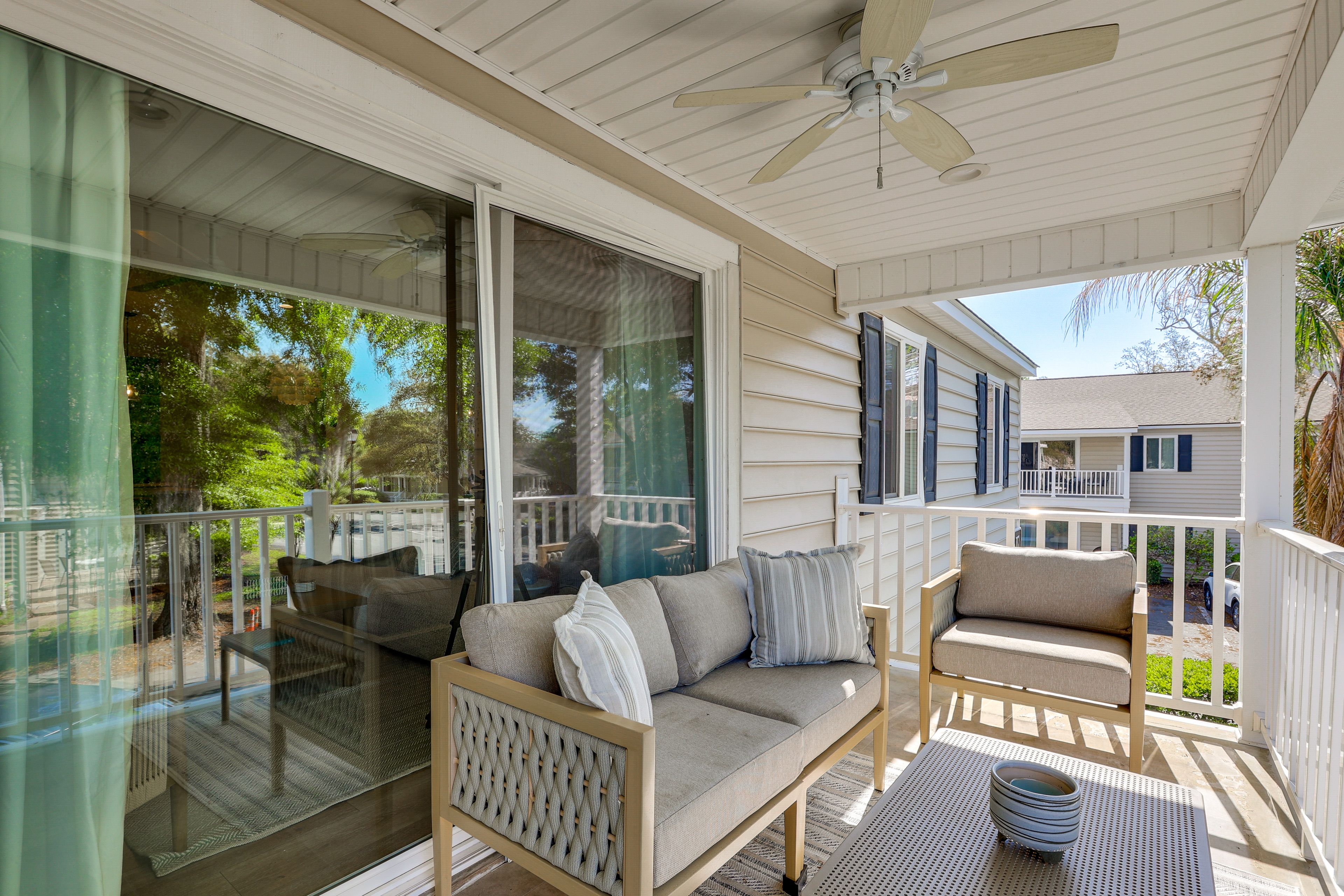 St Simons Island Vacation Rental | 2BR | 2BA | 830 Sq Ft
