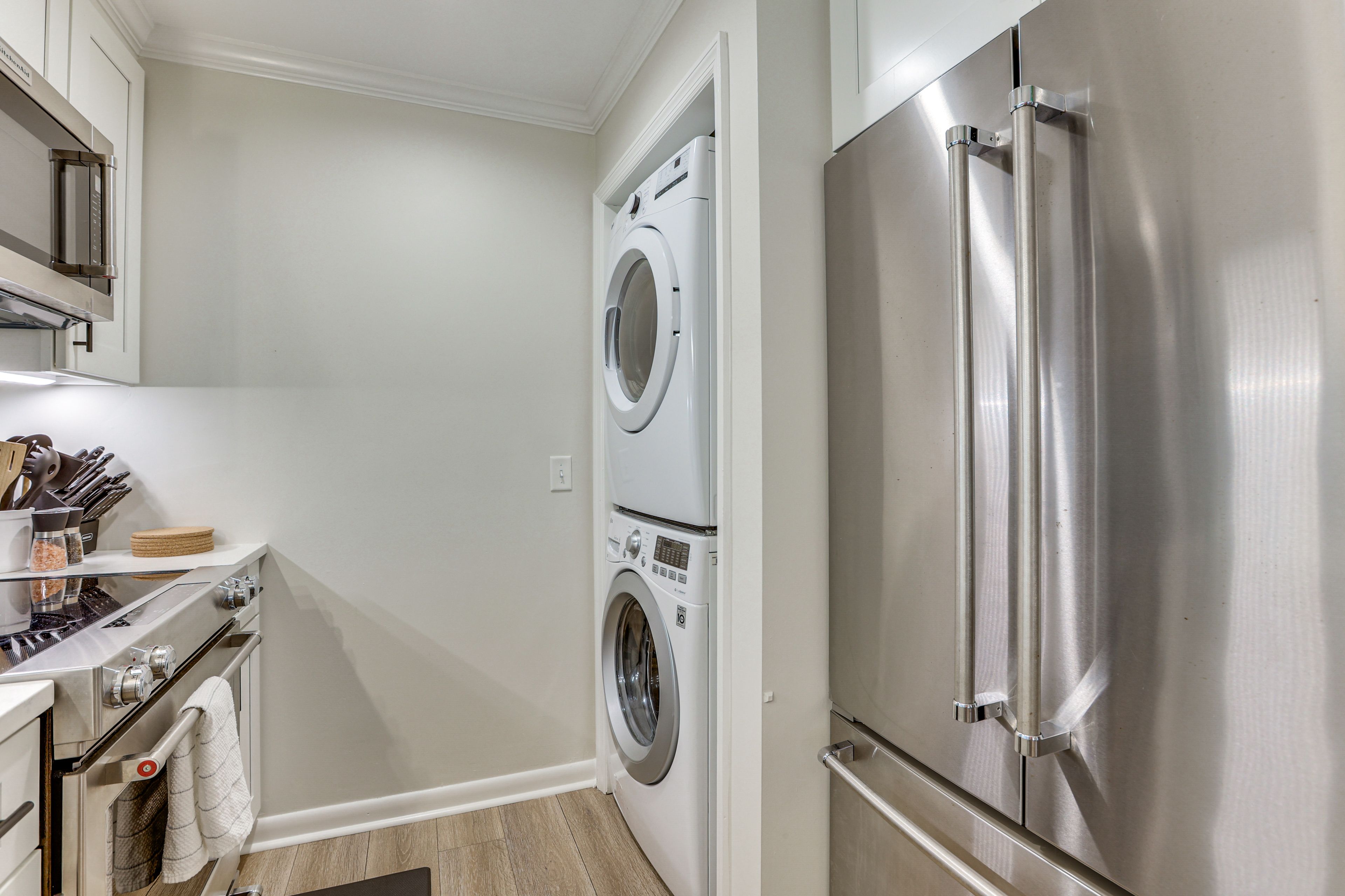 In-Unit Laundry
