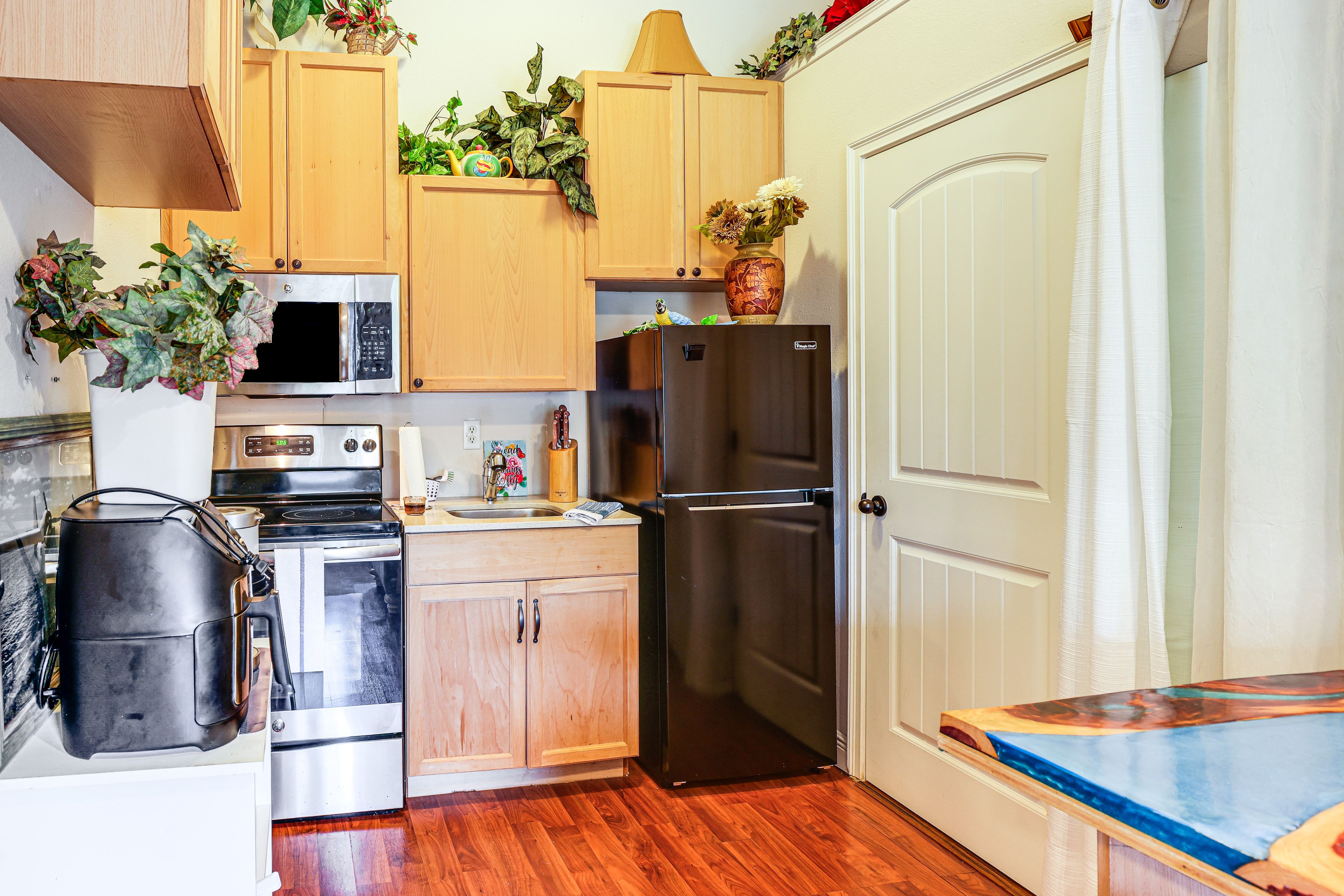 Kitchen | Toaster | Keurig Coffee Maker